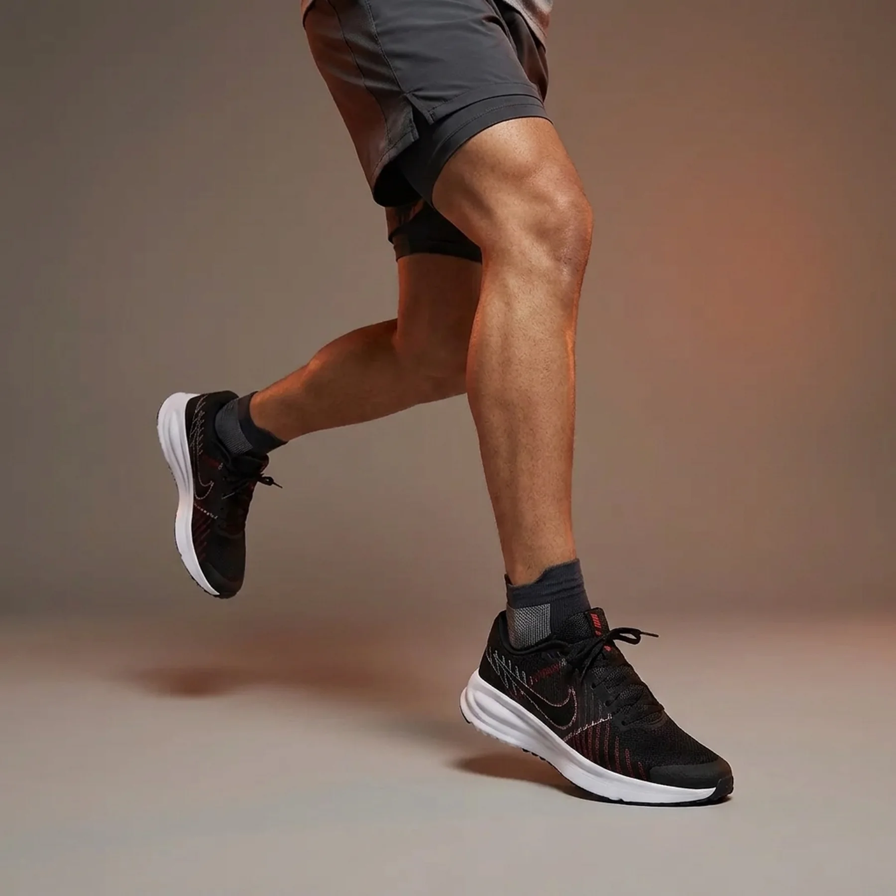 Кросівки чоловічі Nike Run Defy (HM9594-001)