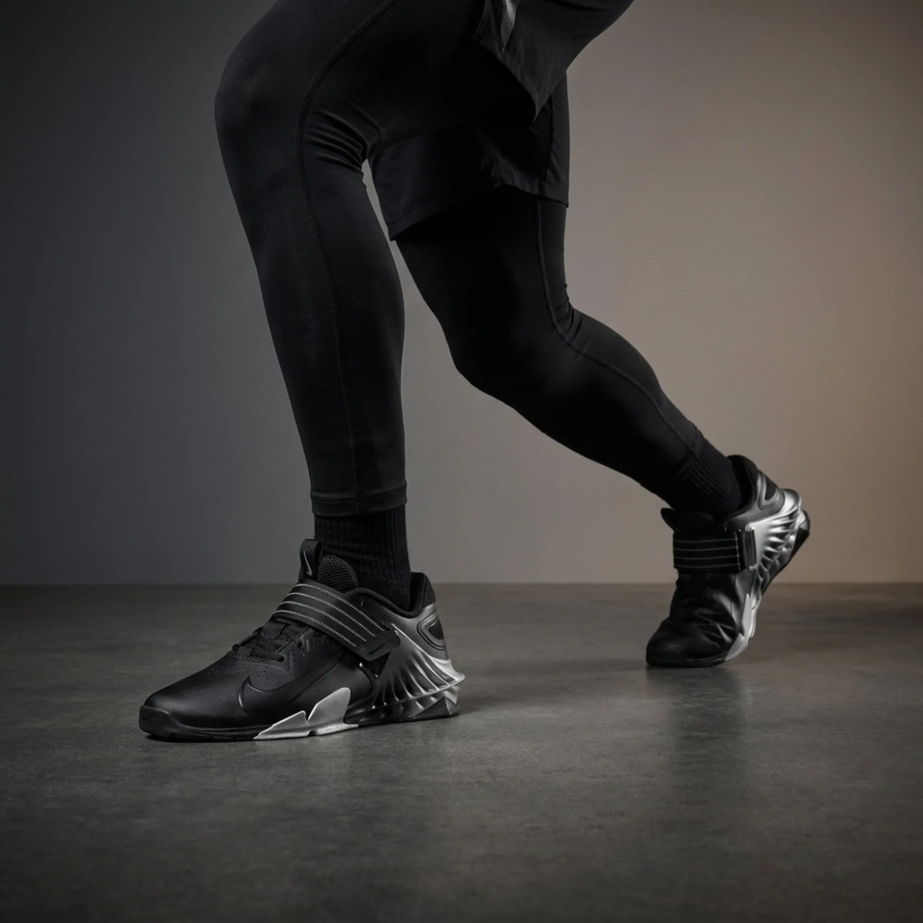 Кросівки чоловічі Nike Savaleos (CV5708-010)