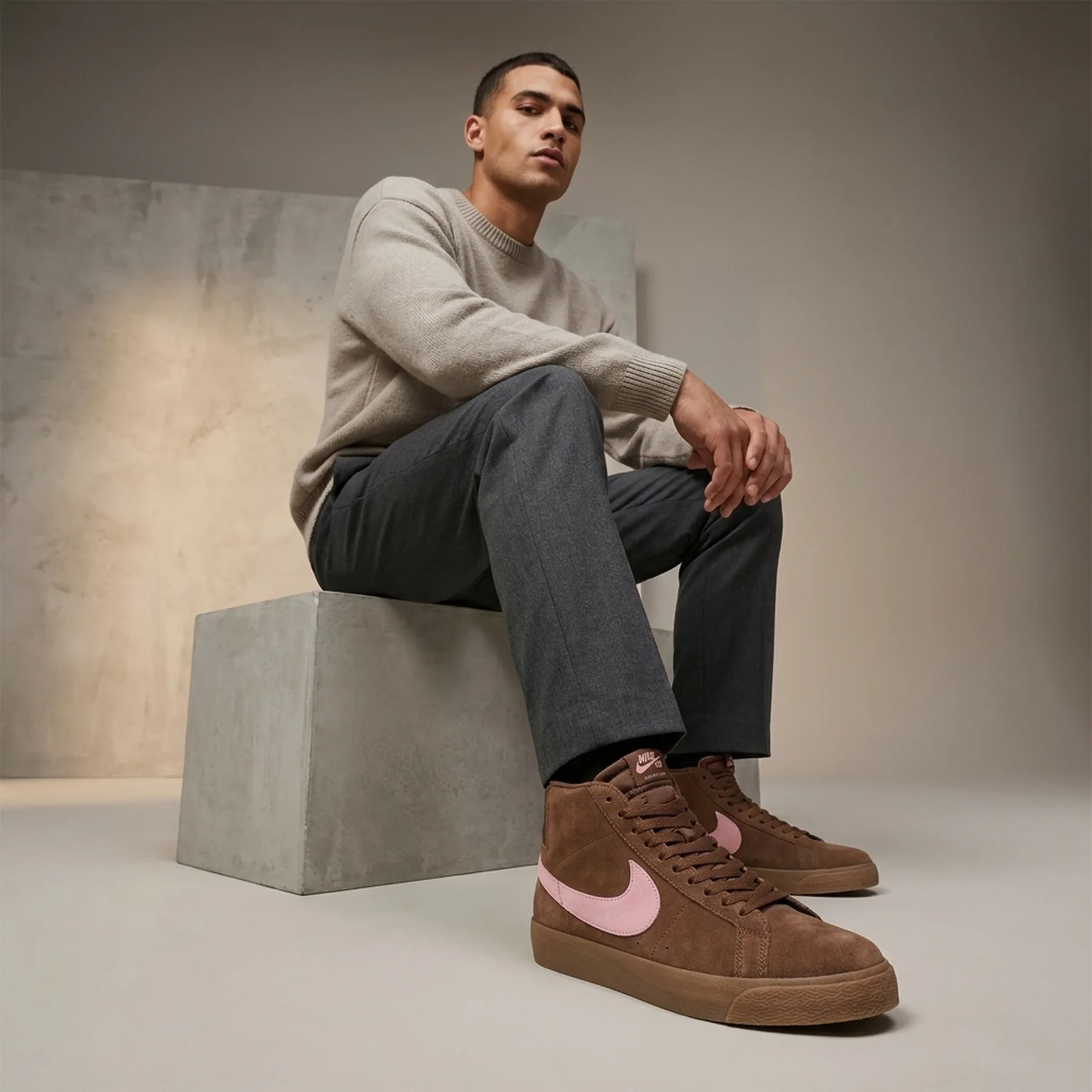 Кросівки чоловічі Nike Sb Zoom Blazer Mid Skate Shoes (FD0731-200)