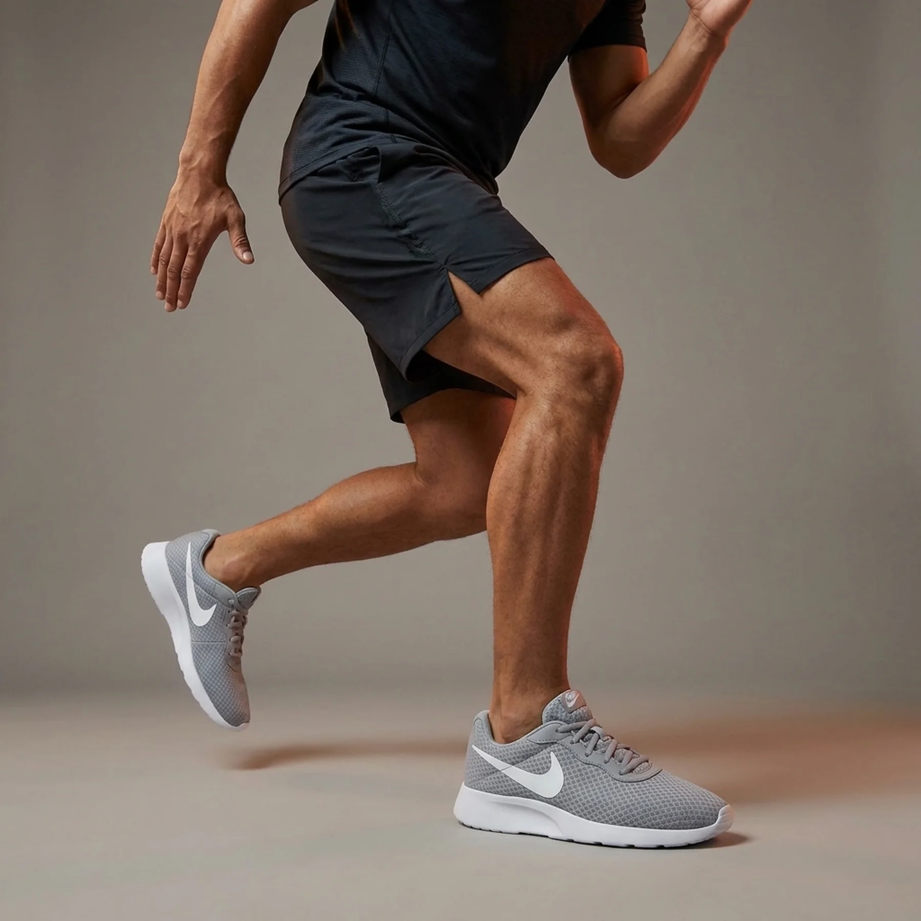Кросівки чоловічі Nike Tanjun (DJ6258-002)
