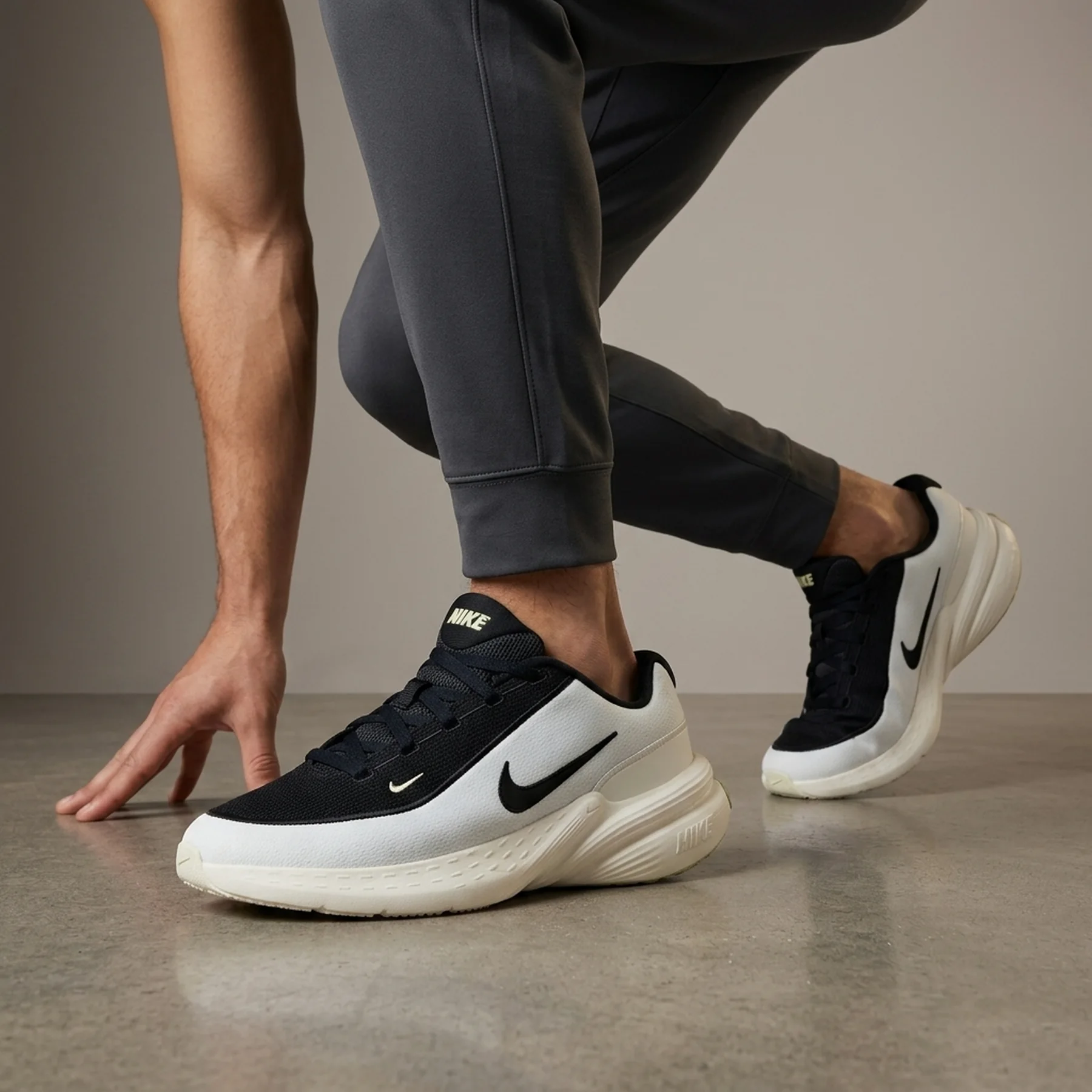 Кросівки чоловічі Nike Uplift Sc (IB2765-100)