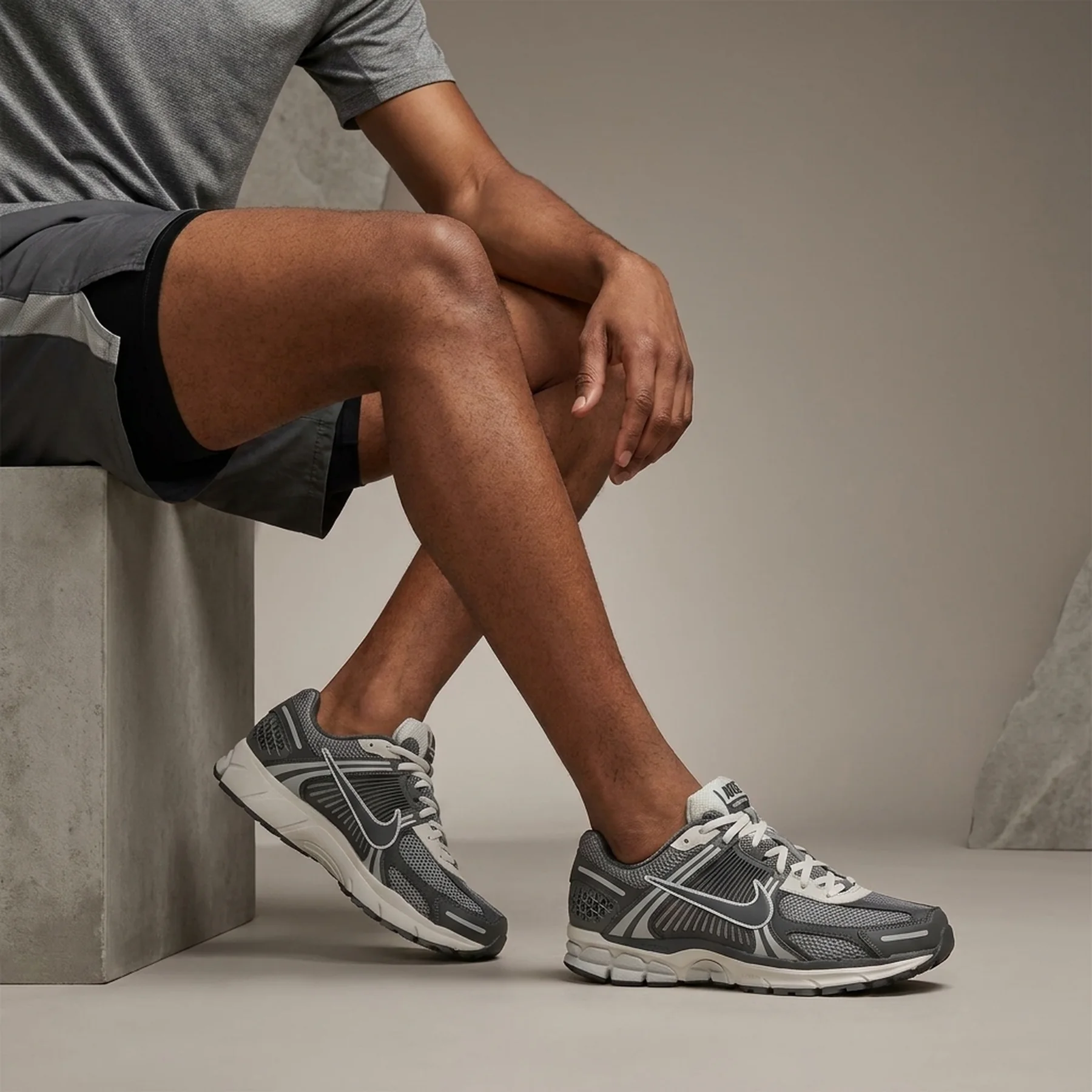 Кросівки чоловічі Nike Zoom Vomero 5 (FB9149-005)