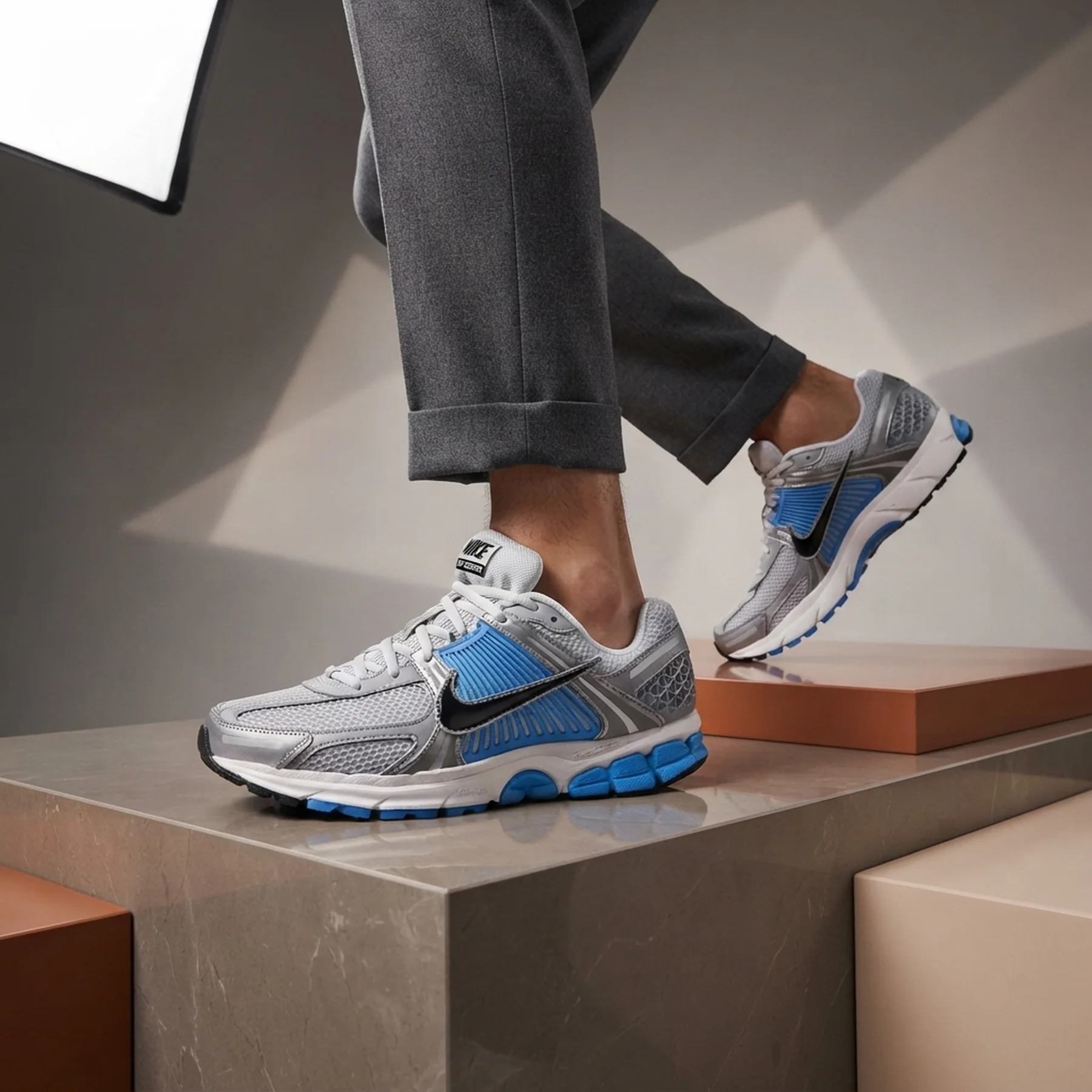 Кросівки чоловічі Nike Zoom Vomero 5 (FJ4151-101)