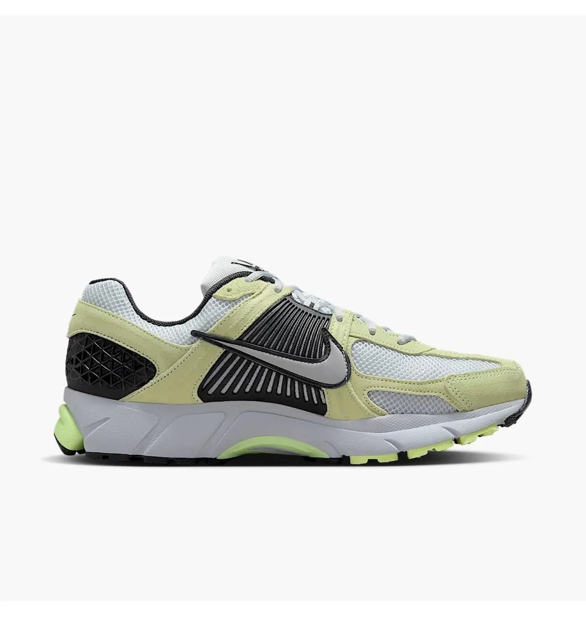 Кросівки чоловічі Nike Zoom Vomero 5 (HF1553-700)