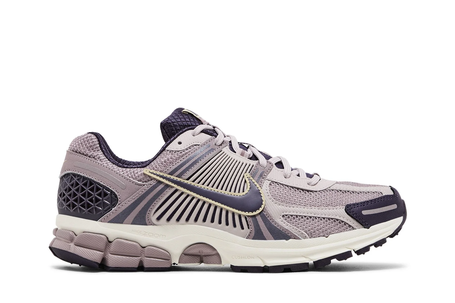 Кросівки чоловічі Nike Zoom Vomero 5 (HQ3643-019)
