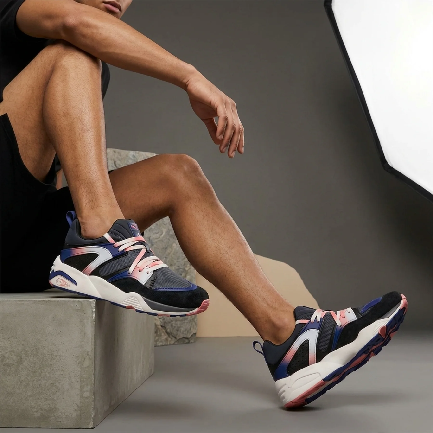 Кросівки чоловічі Puma Blaze Of Glory Pyschedelic Sneakers (38757602)
