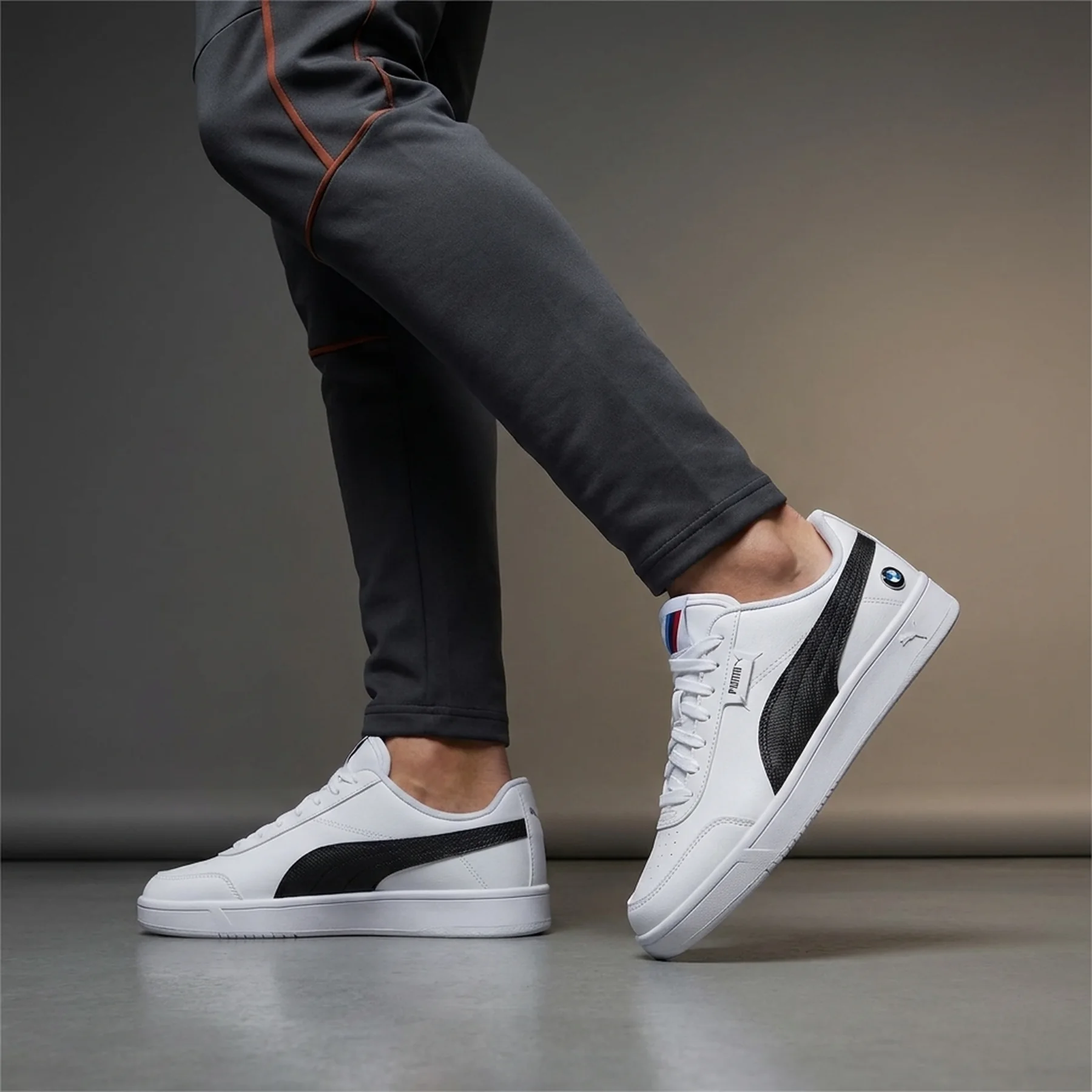 Кросівки чоловічі Puma Bmw Mms Court Legend White (306525-02)