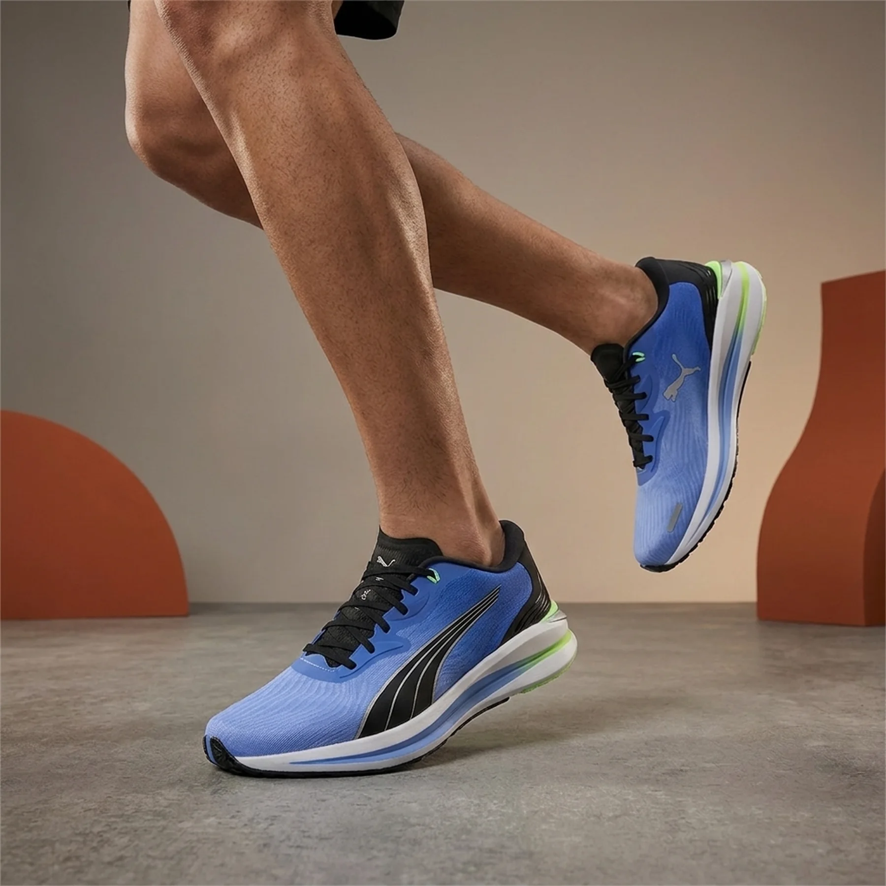 Кросівки чоловічі Puma Electrify Nitro 2 (37681408)