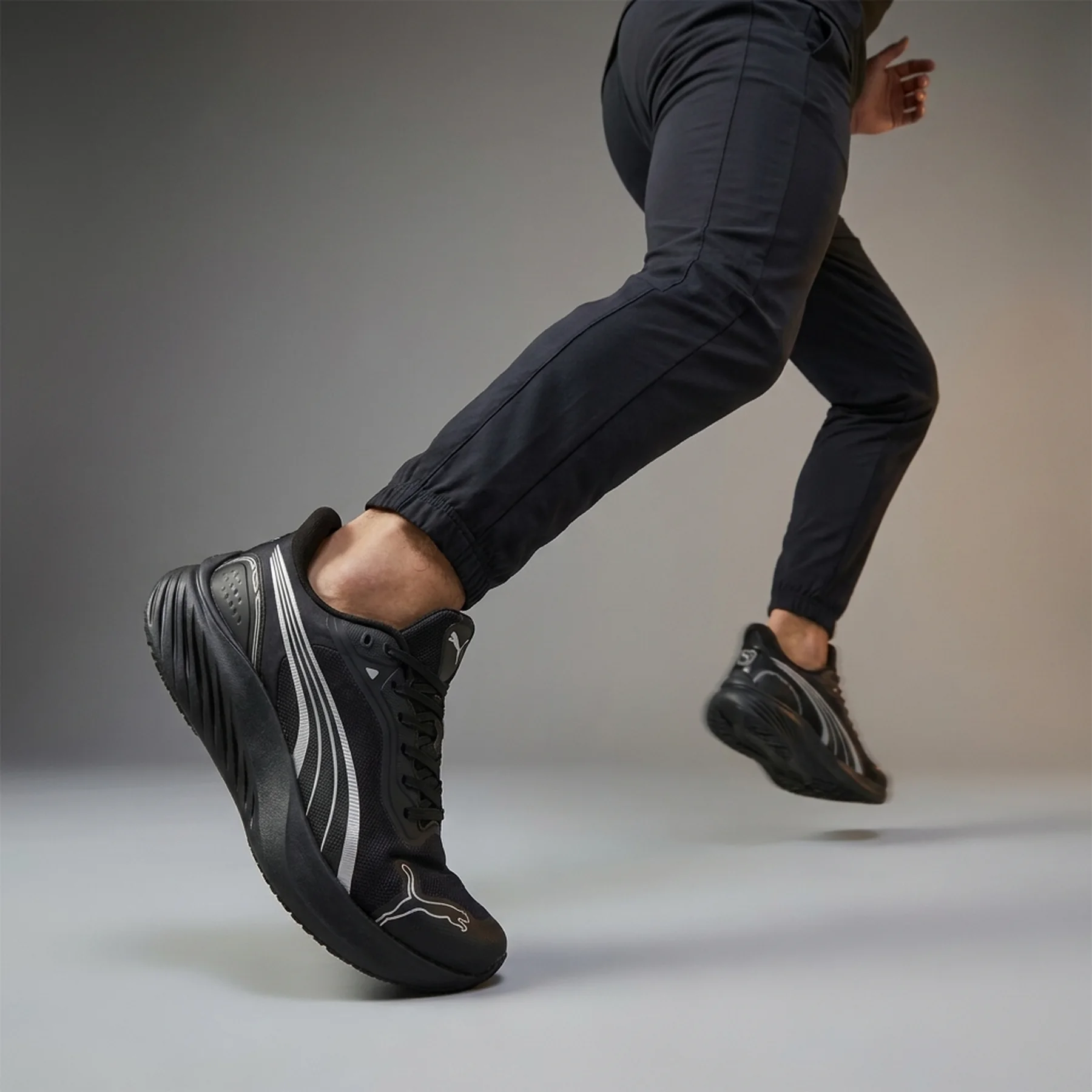 Кросівки чоловічі Puma Pounce Lite PTX