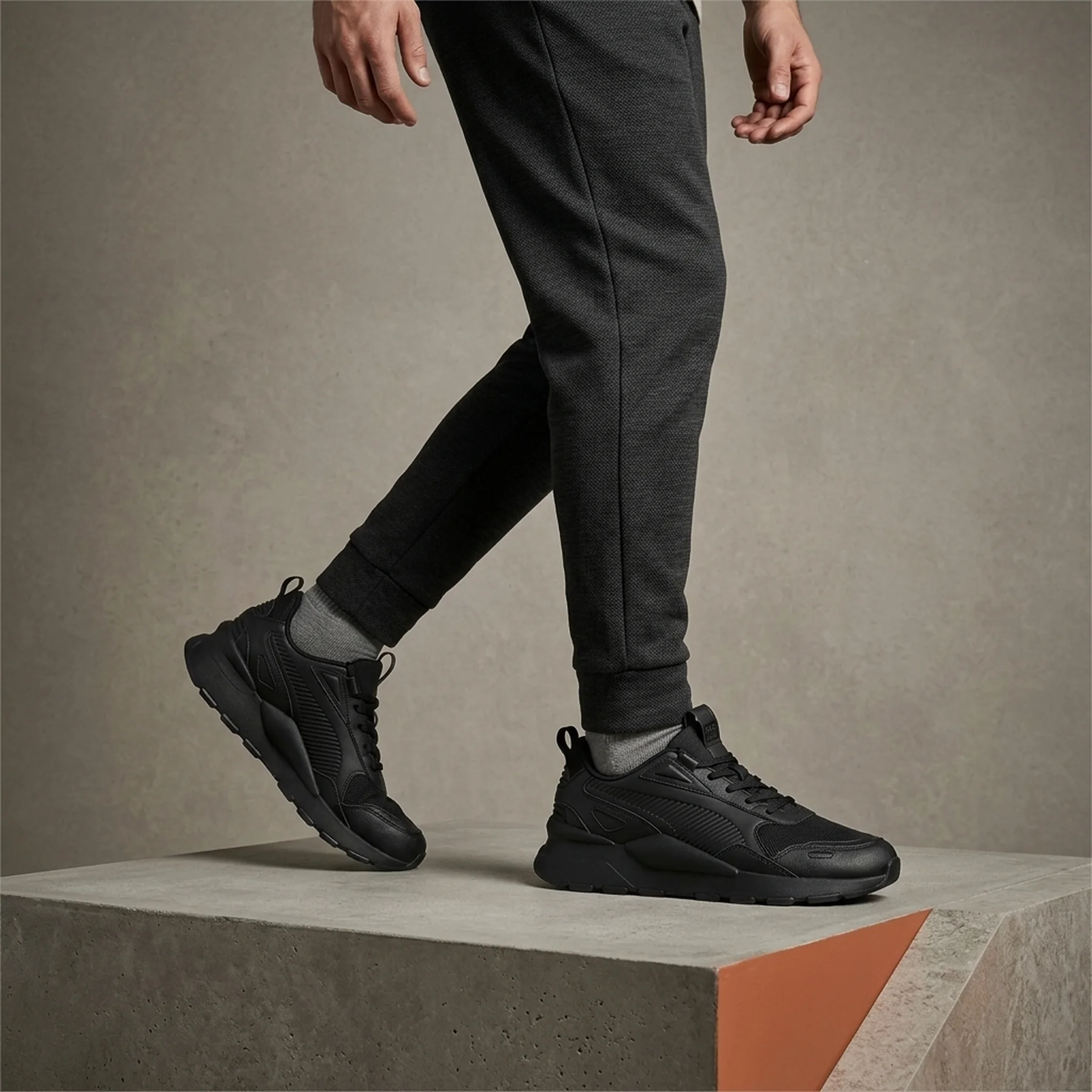 Кросівки чоловічі Puma Rs 3.0 Essentials (392611-02)