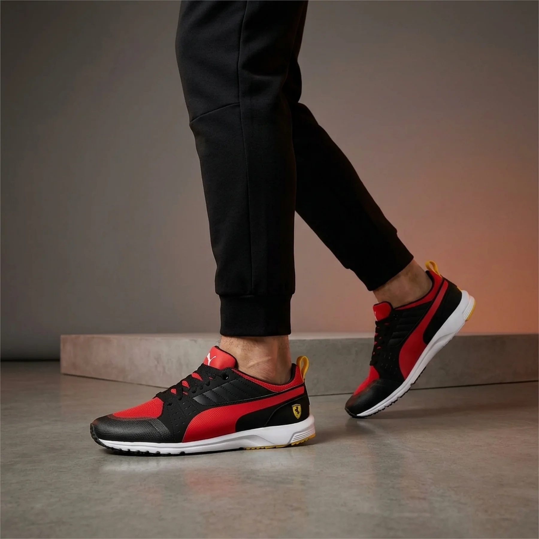Кросівки чоловічі Puma X Scuderia Ferrari "Pitlane Sf" Multi-Color Leather Sneakers Shoes (305659-02)