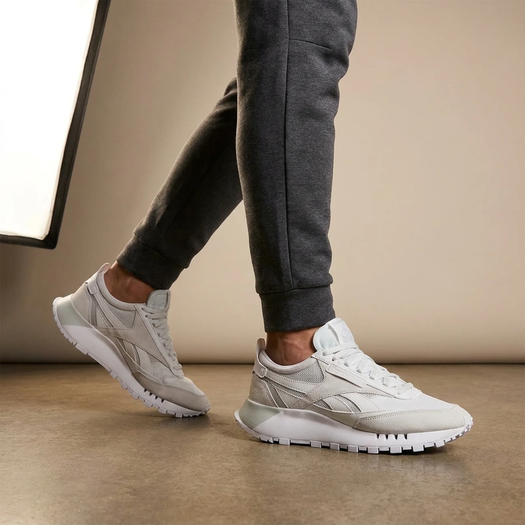 Кросівки чоловічі Reebok Classic Leather Legacy Tonal White (FY7379)