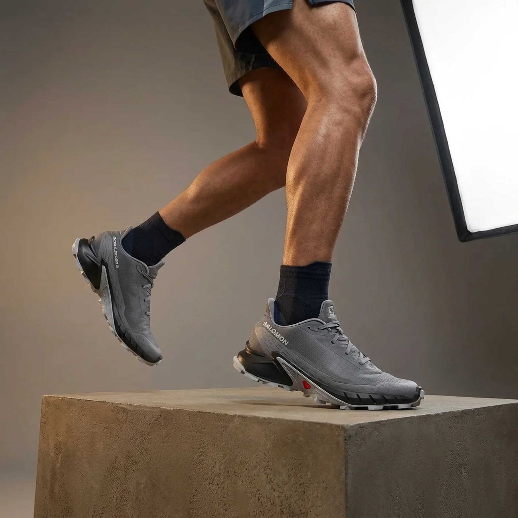Кросівки чоловічі Salomon Alphacross 5 (473133)