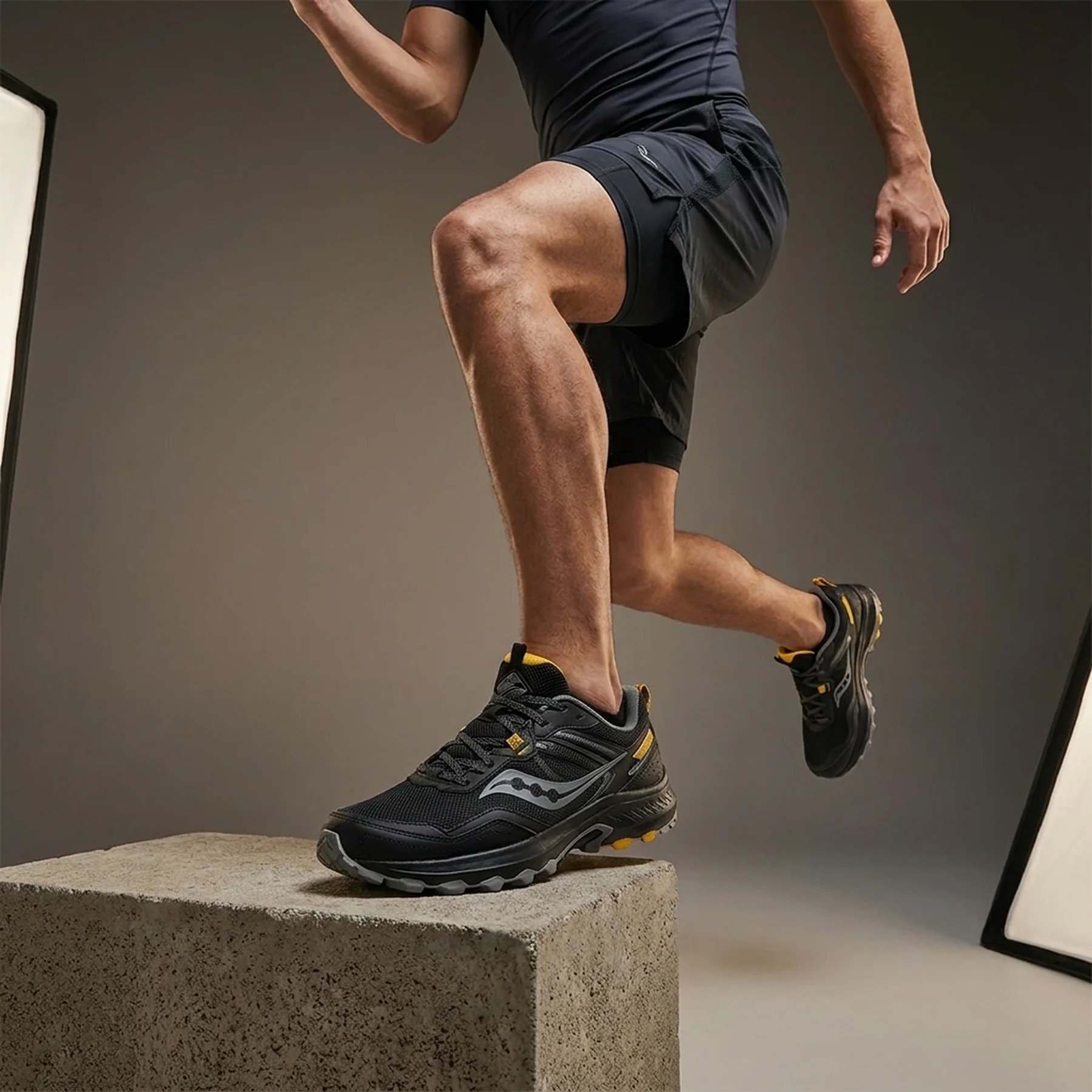 Кросівки чоловічі Saucony Excursion Tr17 Black (S20958-100)