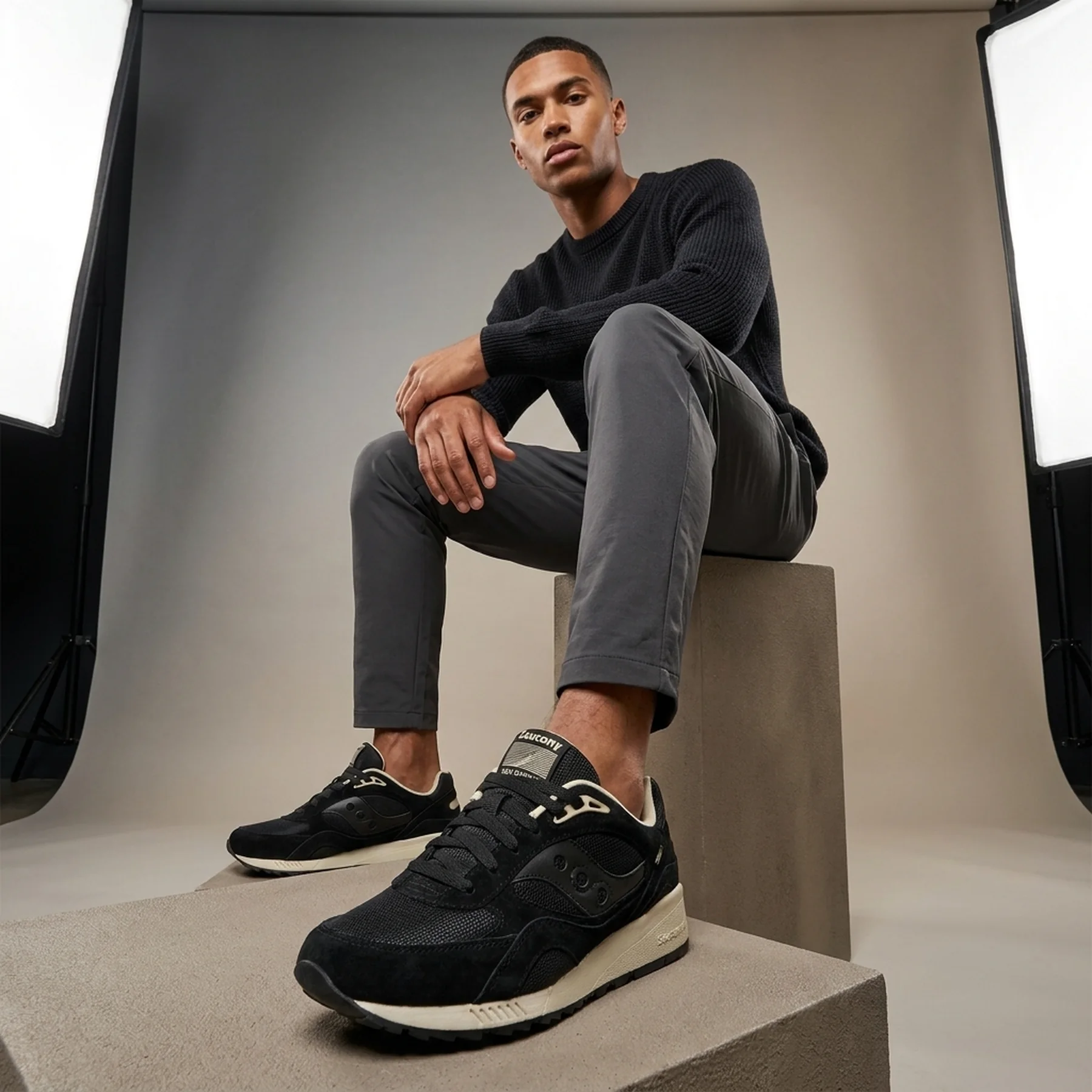 Кросівки чоловічі Saucony Grid Shadow 2 'Black Cream'