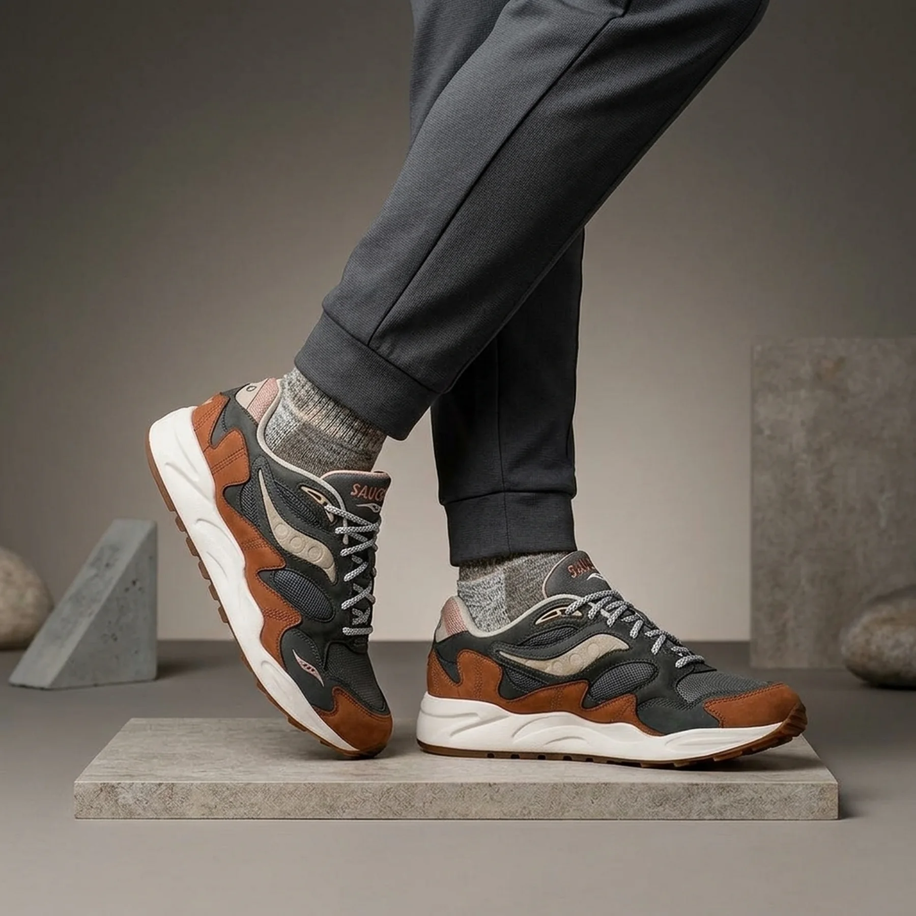 Кросівки чоловічі Saucony Grid Shadow 2 "Grey/Brown"