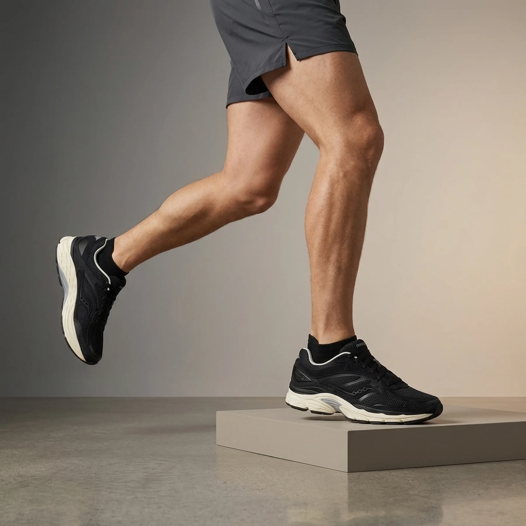 Кросівки чоловічі Saucony Progrid Omni 9 (S70740-16)