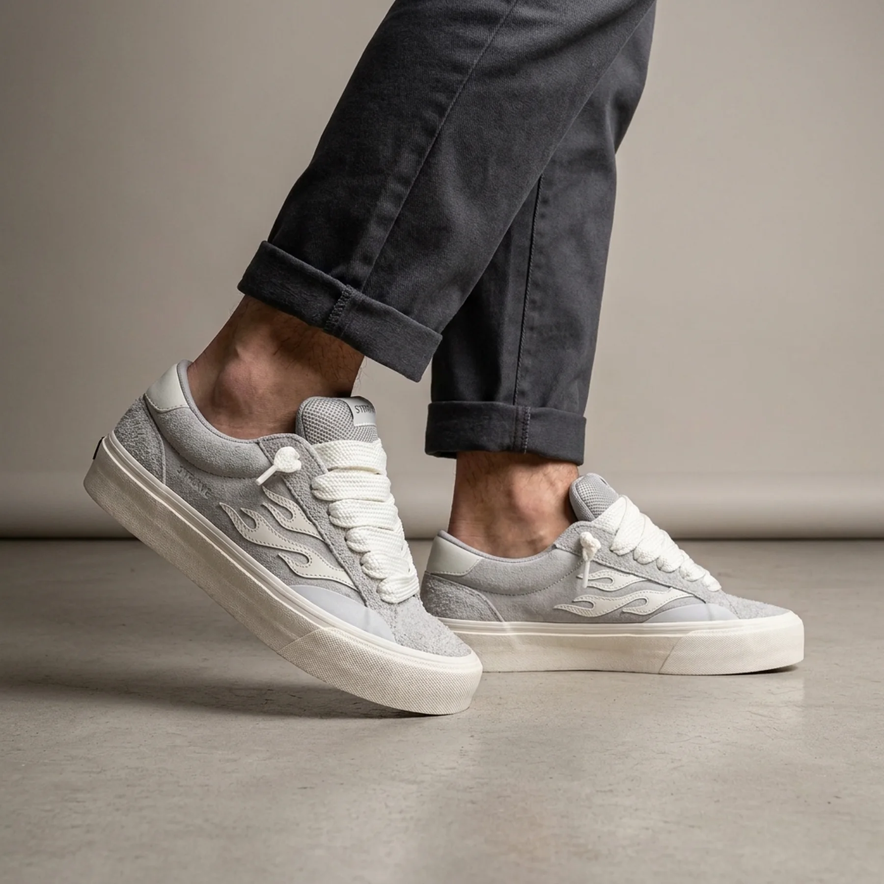 Кросівки чоловічі Straye Logan Puff Silver