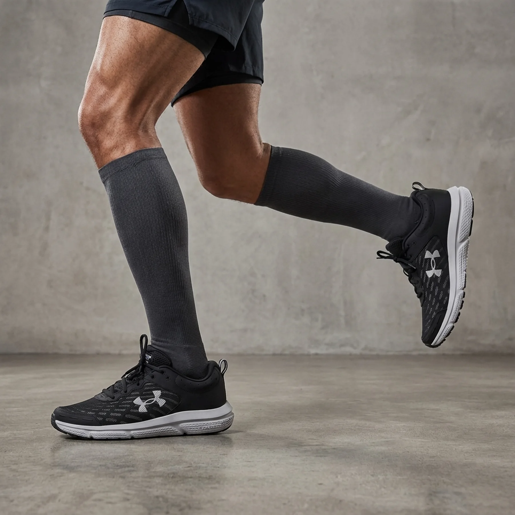 Кросівки чоловічі Under Armour Charged Assert 10 (3026175-001)