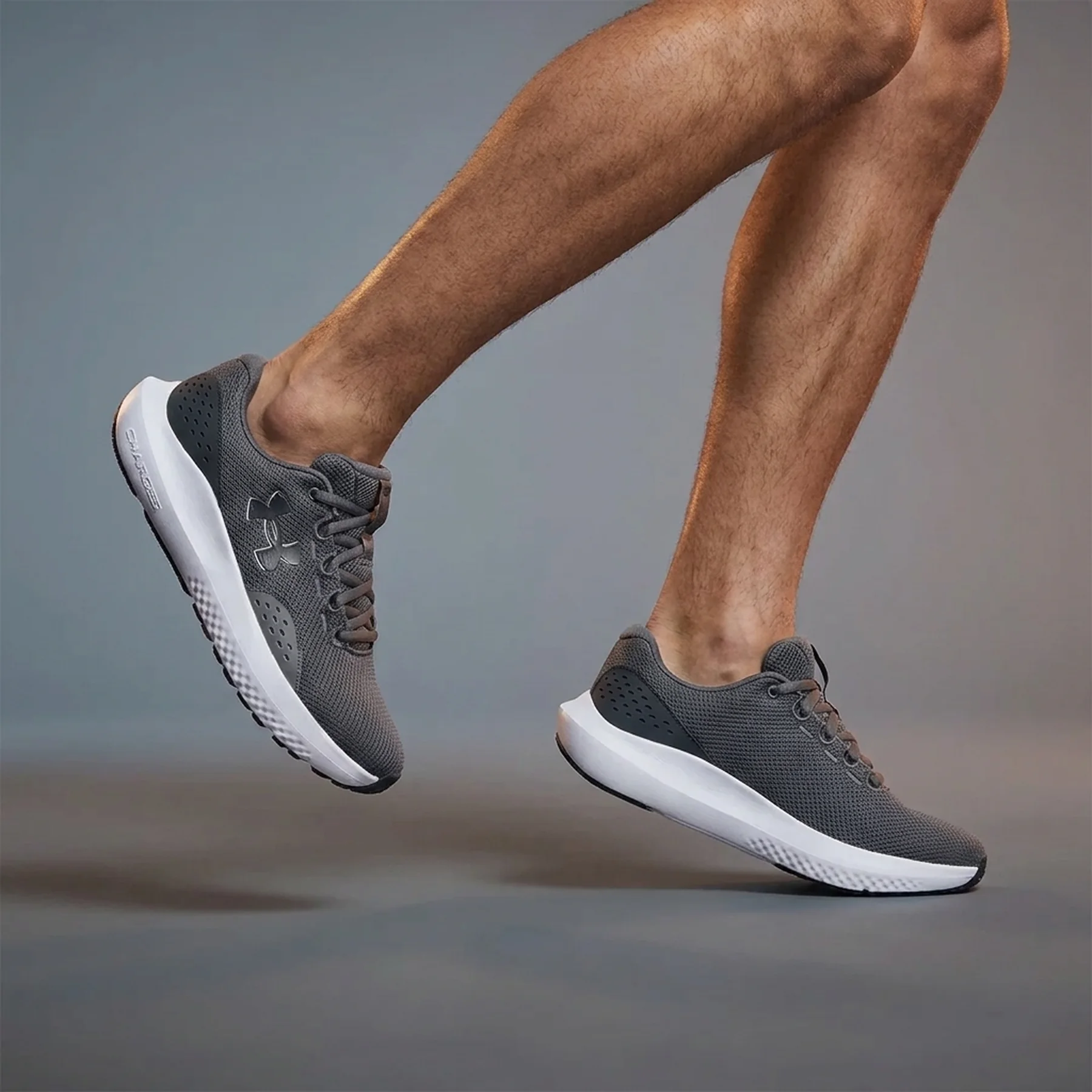 Кросівки чоловічі Under Armour Charged Surge 4 (3027000-106)