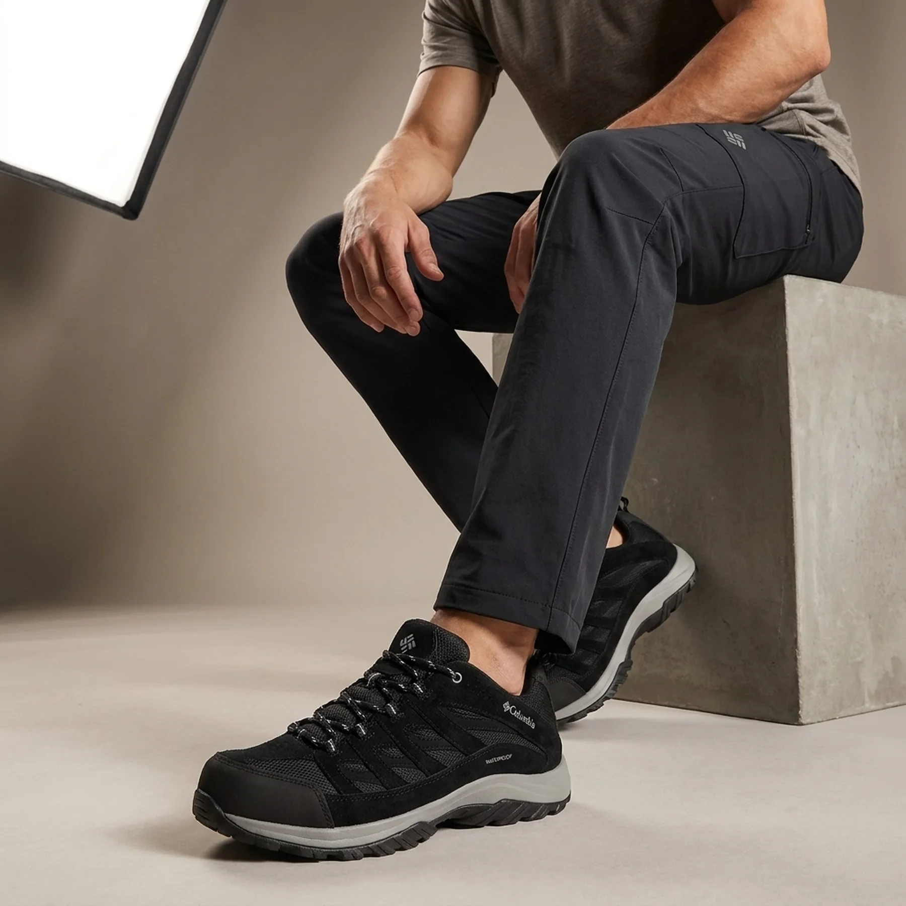 Кросівки CRESTWOOD™ WATERPROOF 2100651013 Columbia 10 (44) Чорний