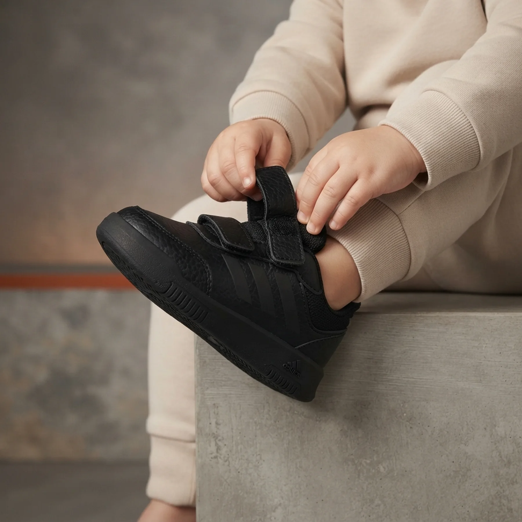 Кросівки дитячі Adidas Tensaur Sport 2 Cf I Black (GW6455)