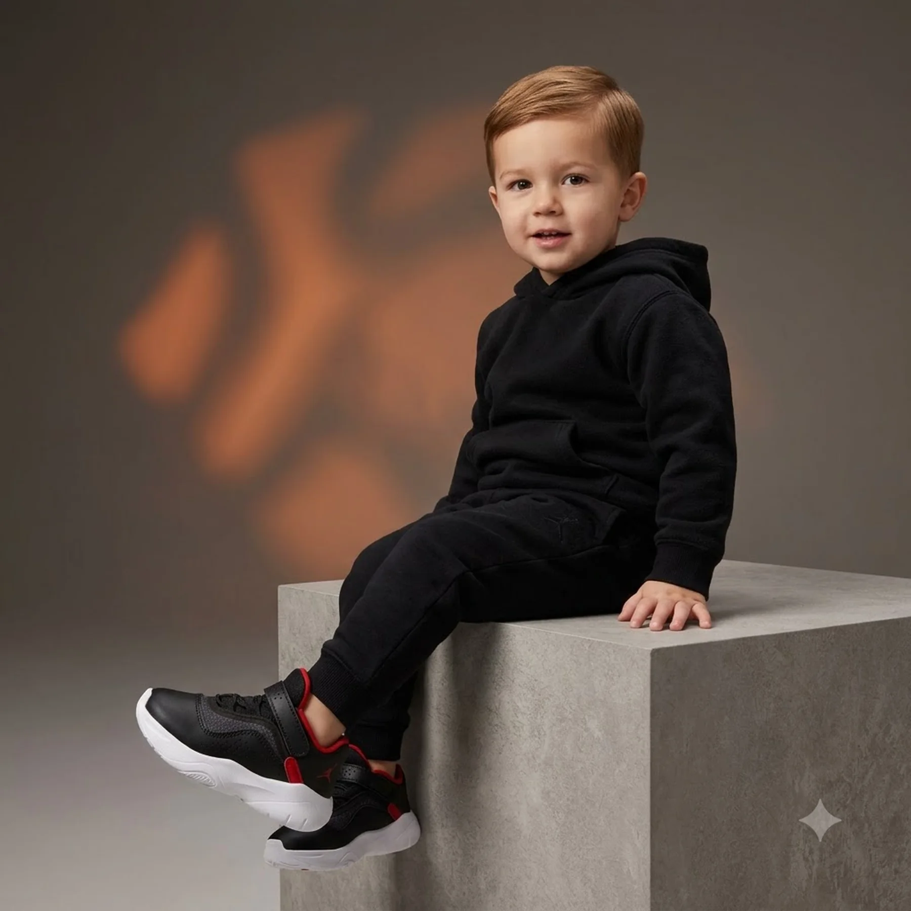 Кросівки дитячі Jordan 11 Cmft Low (CZ0906-006)