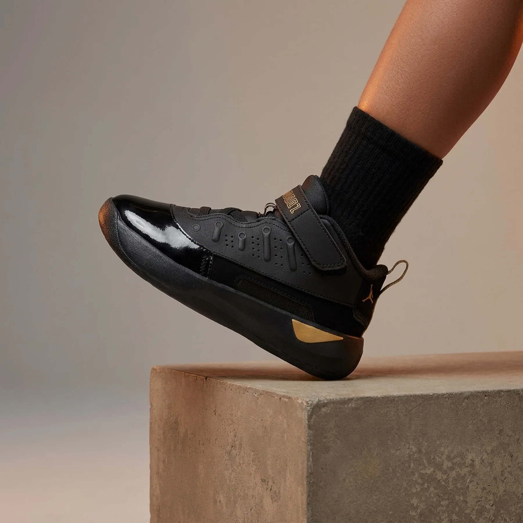 Кросівки дитячі Jordan Max Aura 7 Black (HQ2090-007)
