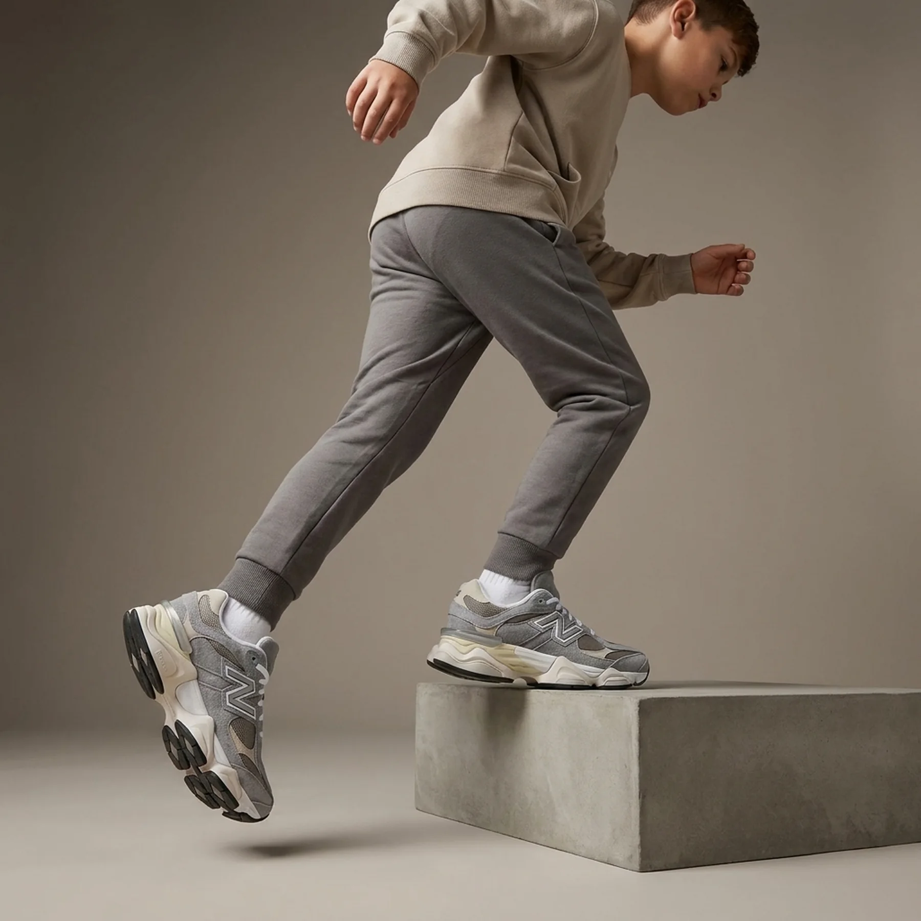 Кросівки дитячі New Balance 9060 Big Kid 'Slate Grey Timberwolf'