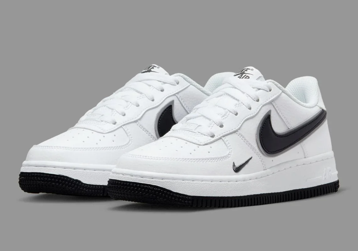 Кросівки дитячі Nike Air Force 1 Older Kids' Shoes (DX9269-100)