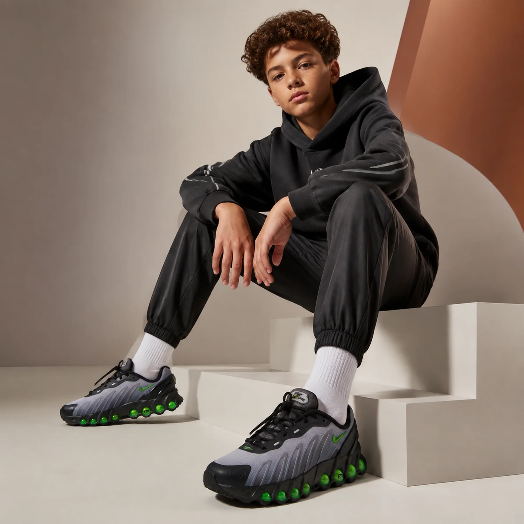 Кросівки дитячі Nike Air Max Dn8 (Gs) Grey (HF7310-005)
