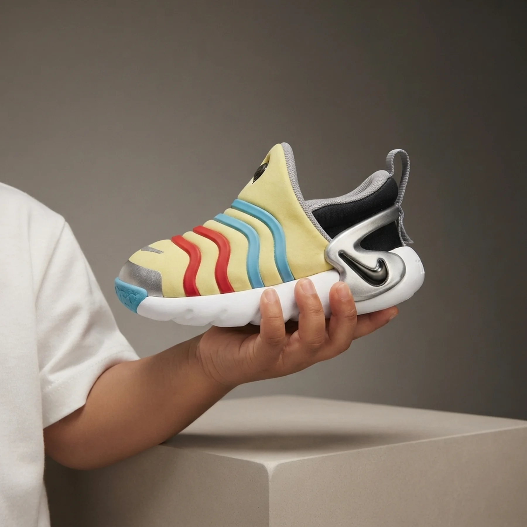 Кросівки дитячі Nike Dynamo Go Se (Td) (DZ4128-700)