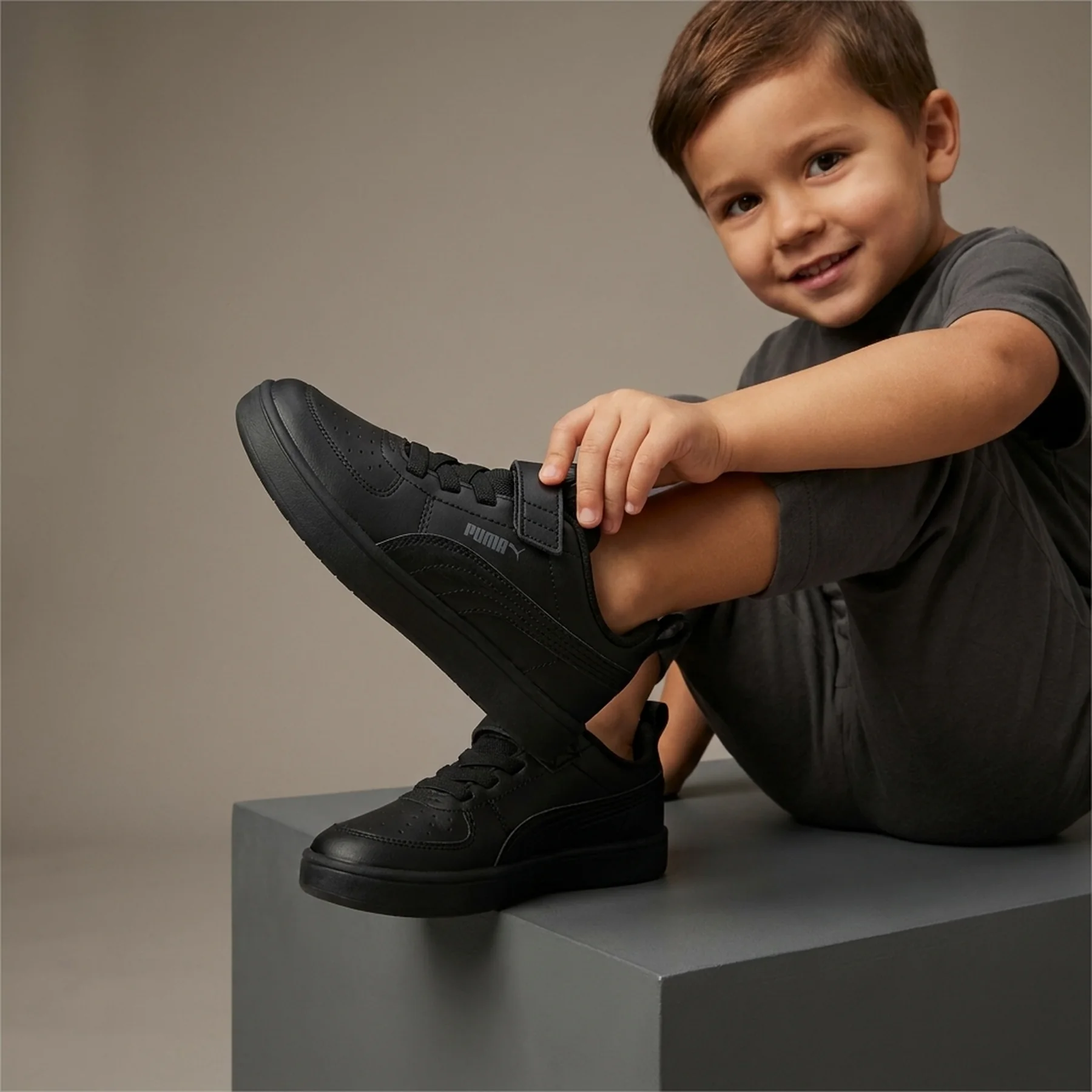 Кросівки дитячі Puma Rickie Ac Ps (385836-02)