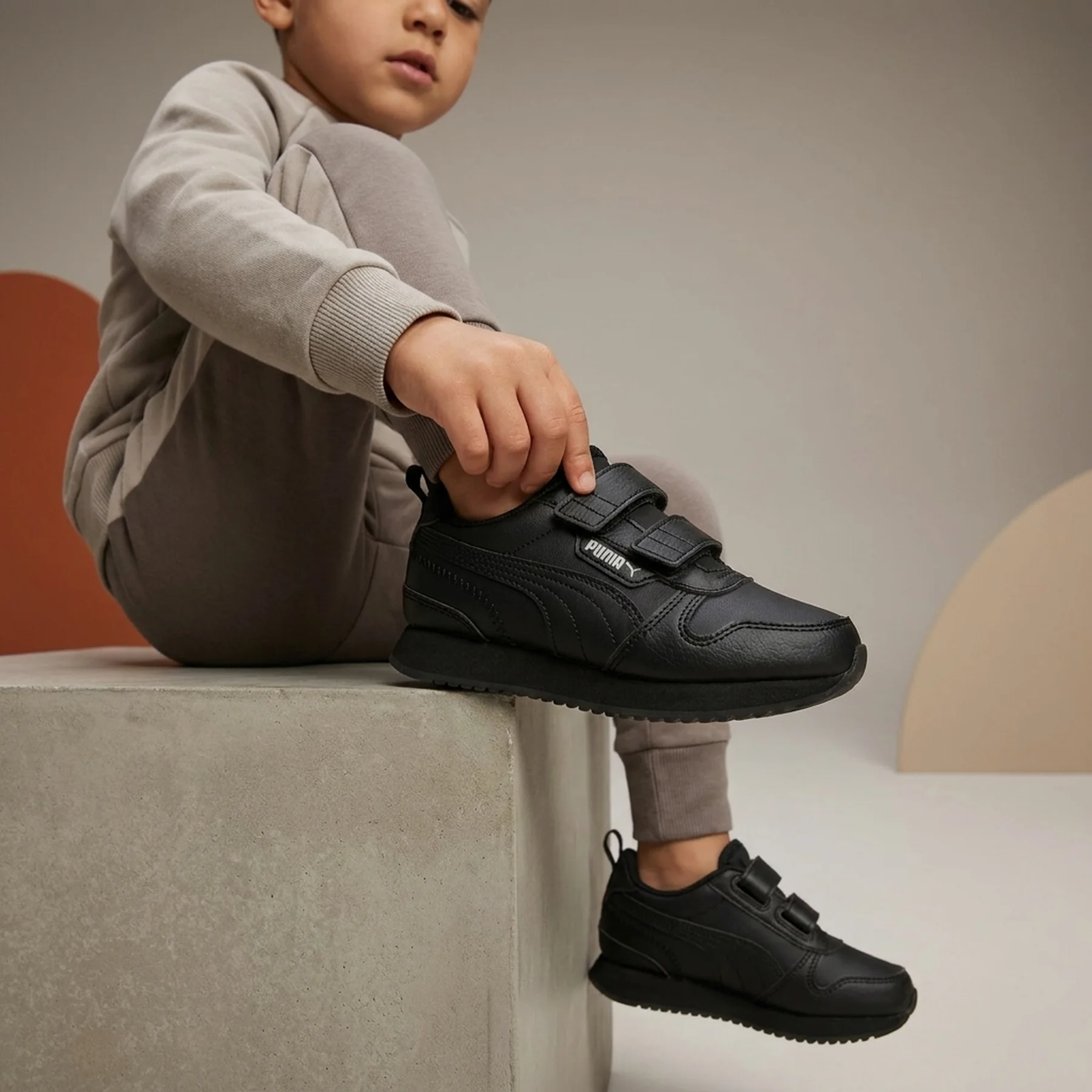 Кросівки дитячі Puma Running Sneakers Shoes (374429-01)