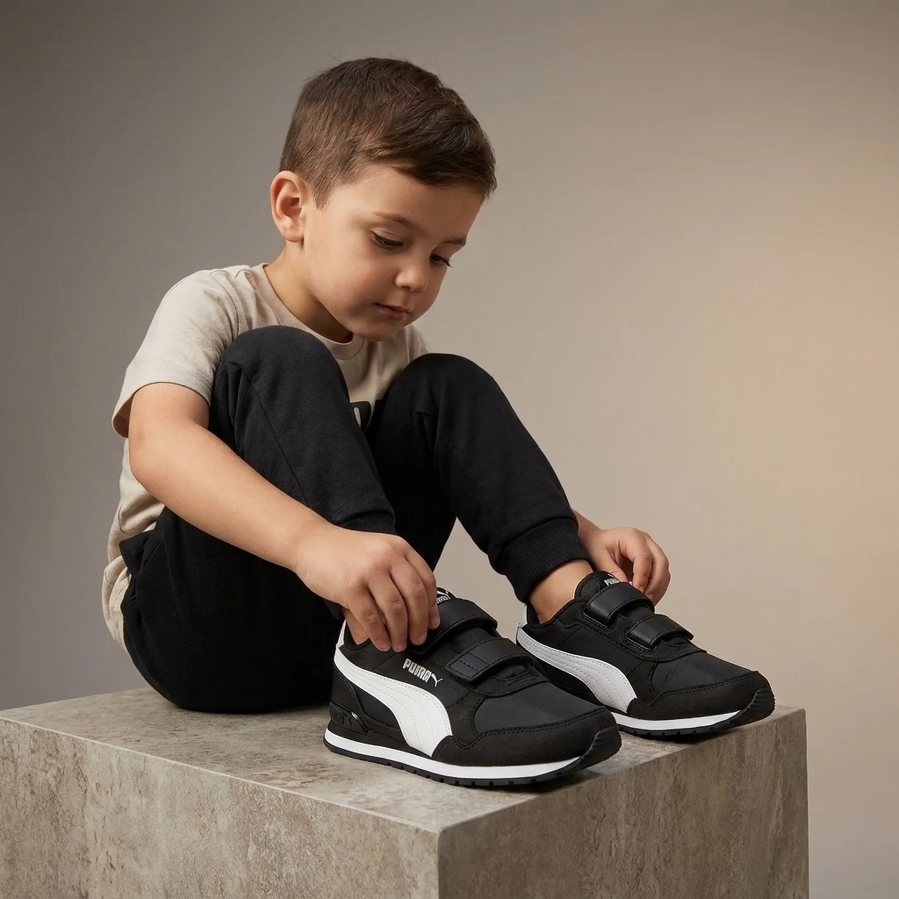 Кросівки дитячі Puma St Runner V3 Black (384902-01)