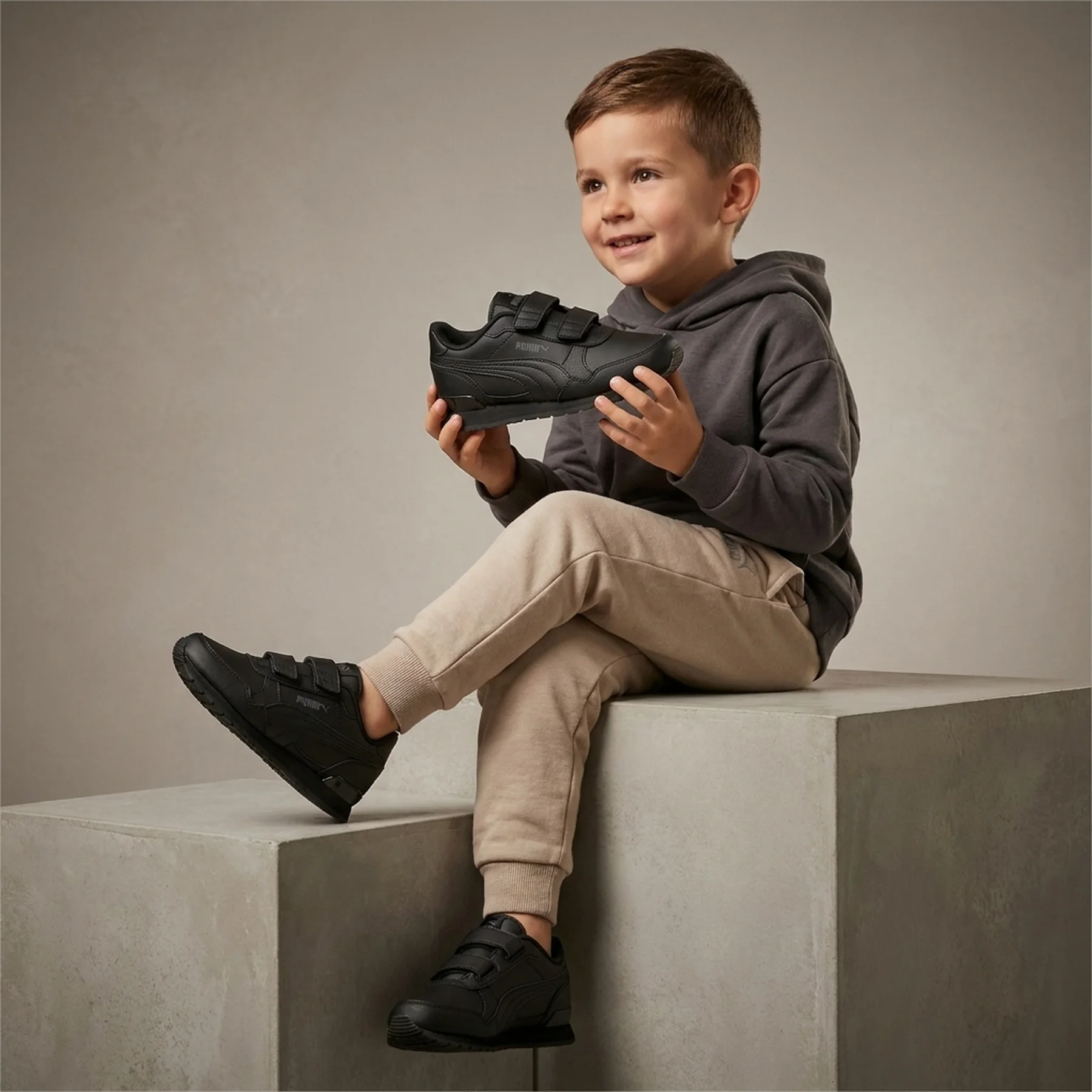 Кросівки дитячі Puma St Runner V3 Black (384905-01)