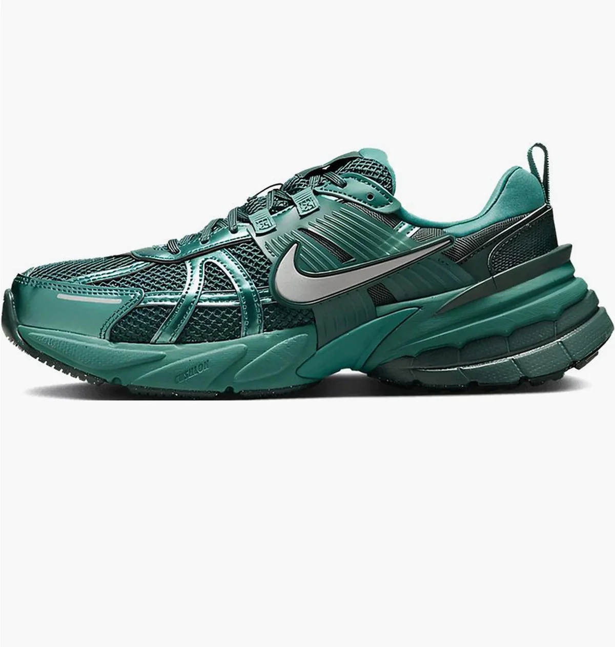 Кросівки для бігу чоловічі Nike V2k Run Premium (HF5050-361)