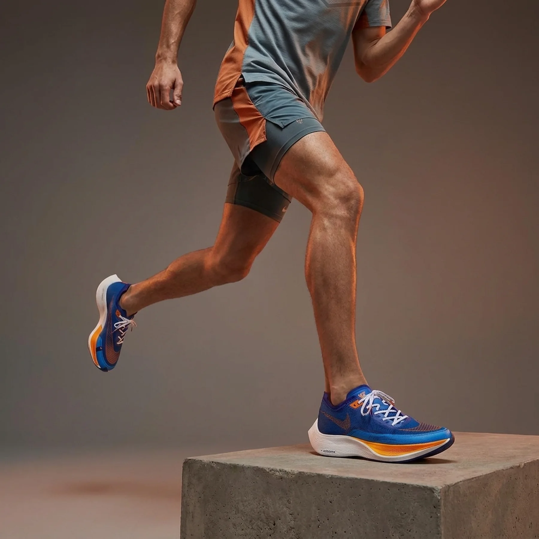 Кросівки для бігу чоловічі Nike Zoomx Vaporfly (FD0713-400)