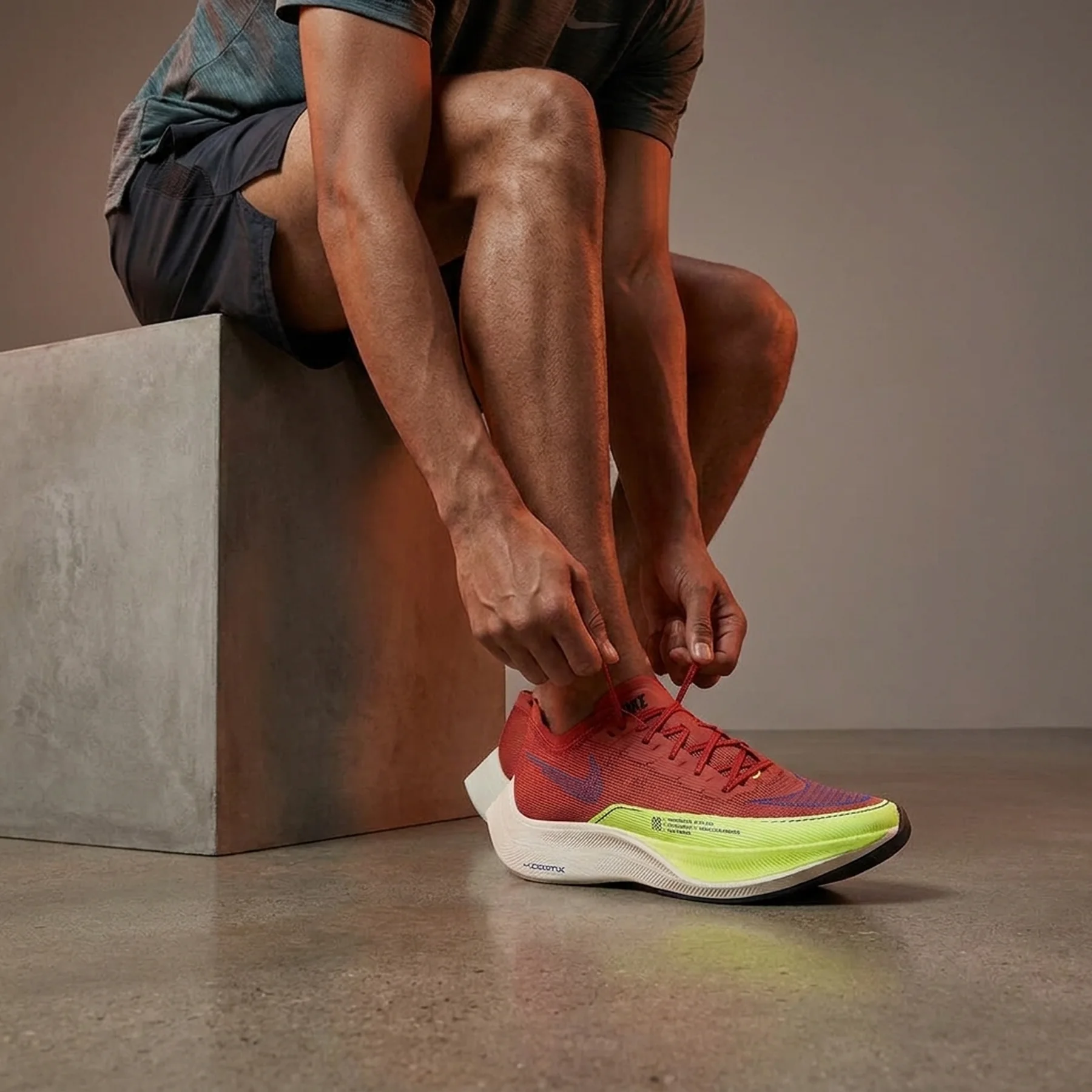 Кросівки для бігу чоловічі Nike Zoomx Vaporfly Next 2 (DX3371-600)
