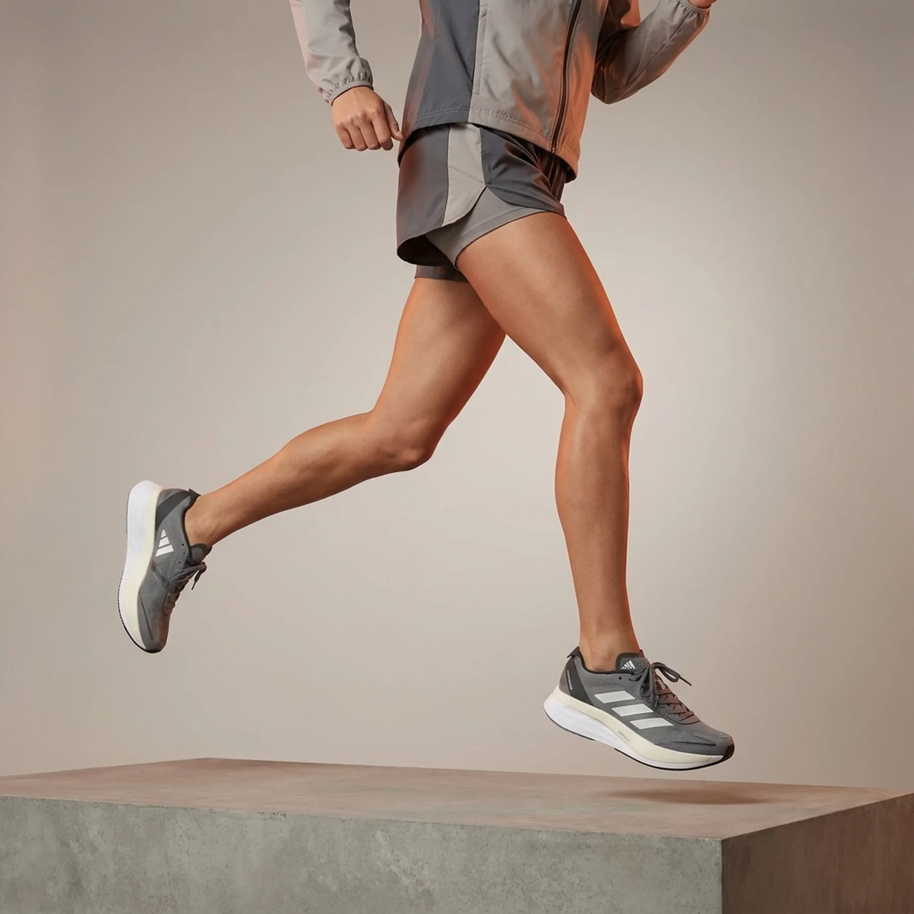 Кросівки для бігу жіночі Adidas Adizero Boston 11 (GV7069)