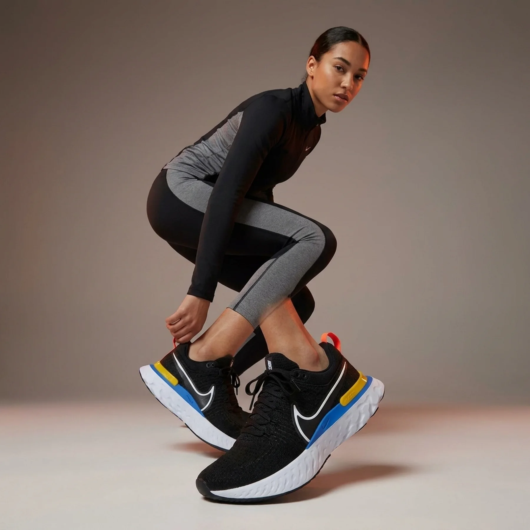 Кросівки для бігу жіночі Nike React Infinity Run Fk 4 (DR2665-005)
