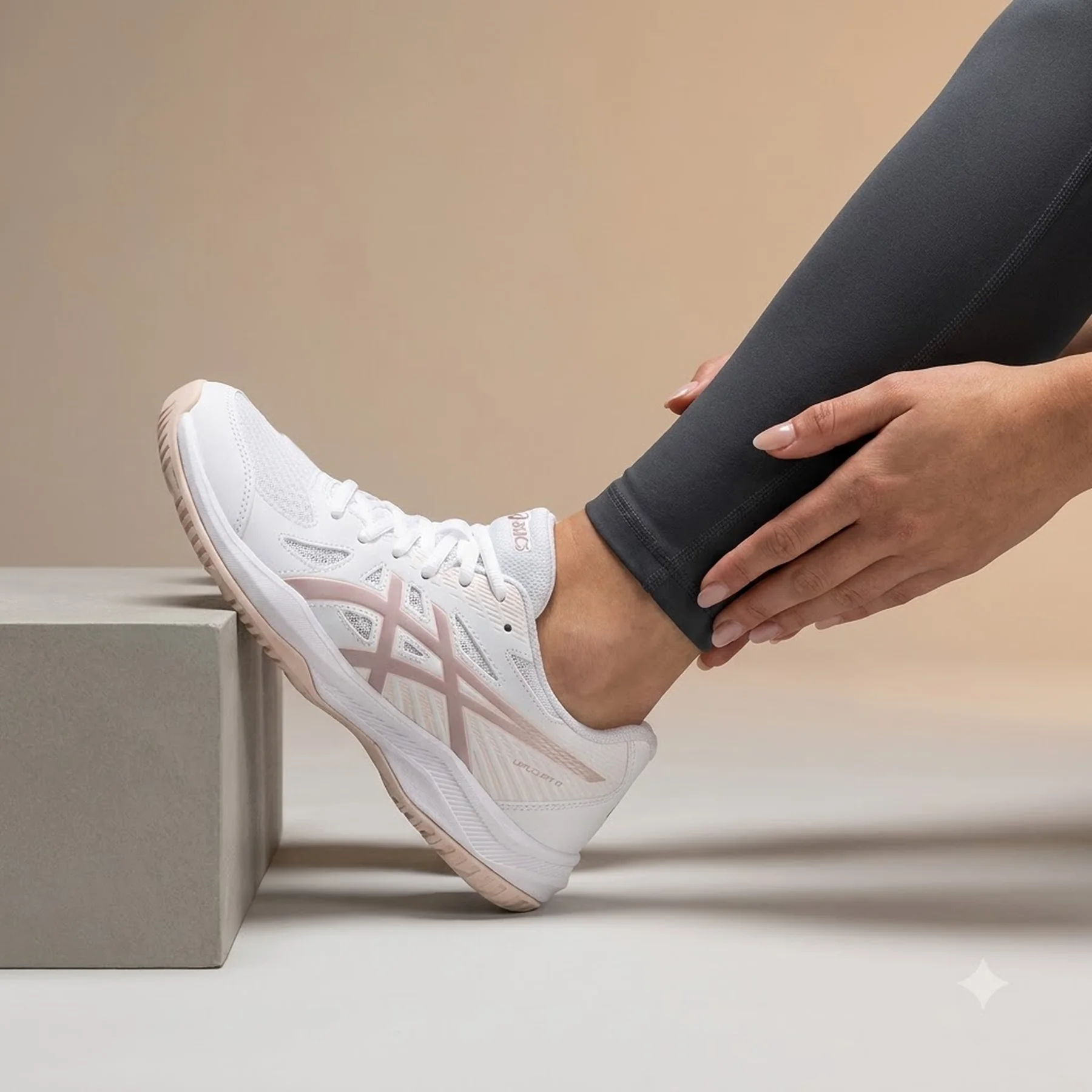Кросівки для сквошу жіночі Asics Upcourt 6