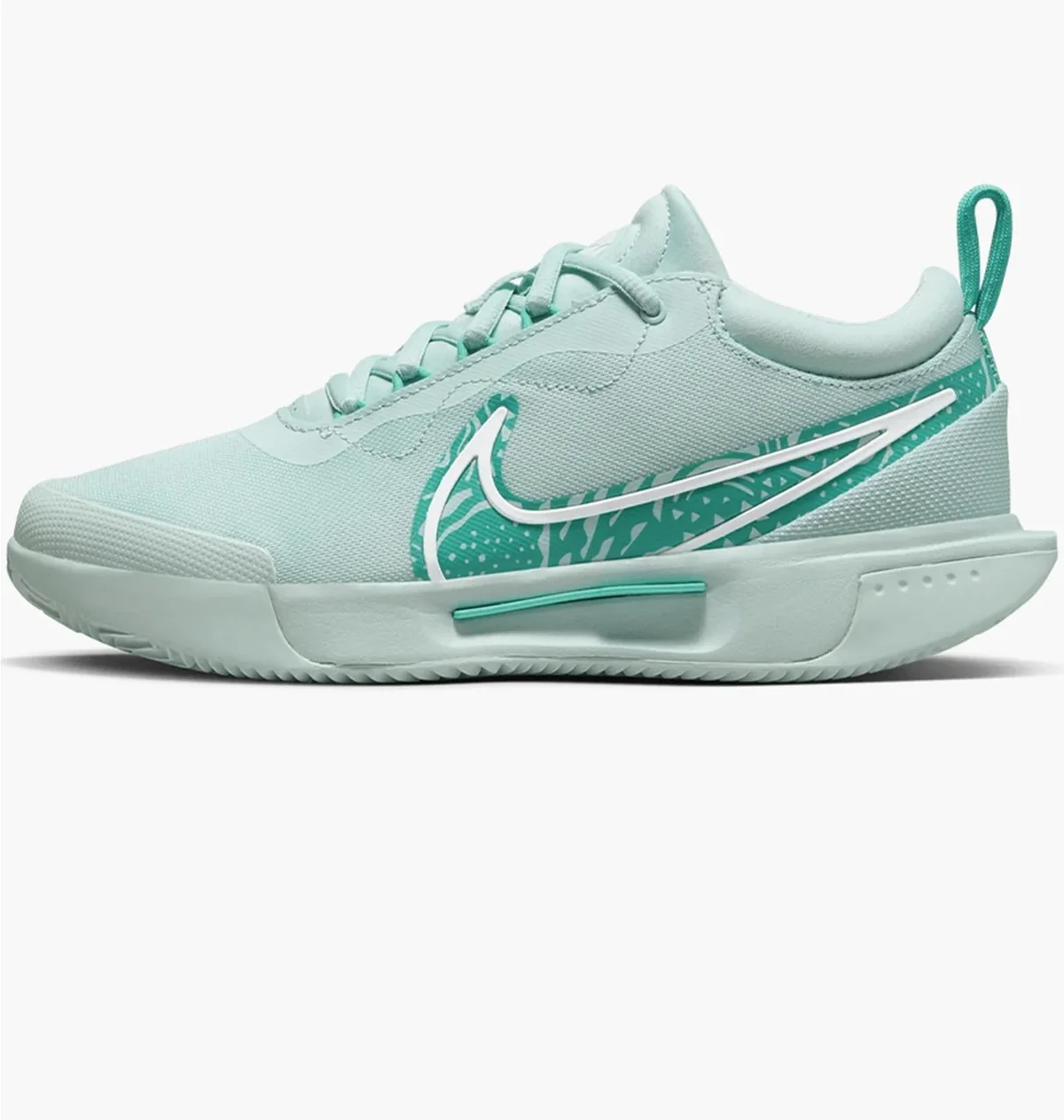 Кросівки для тенісу жіноче Nike Zoom Court Pro Cly (FD1156-300)