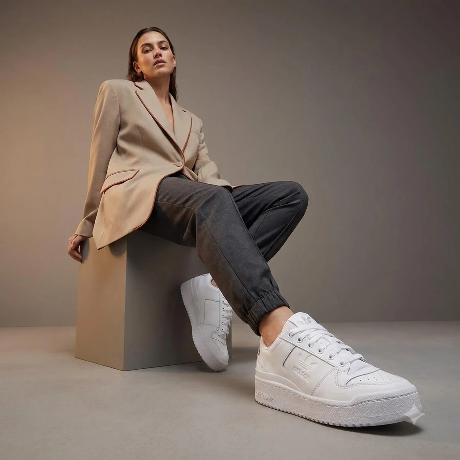 Кросівки FORUM BOLD W FY9042 Adidas 3 (35,5) Білий