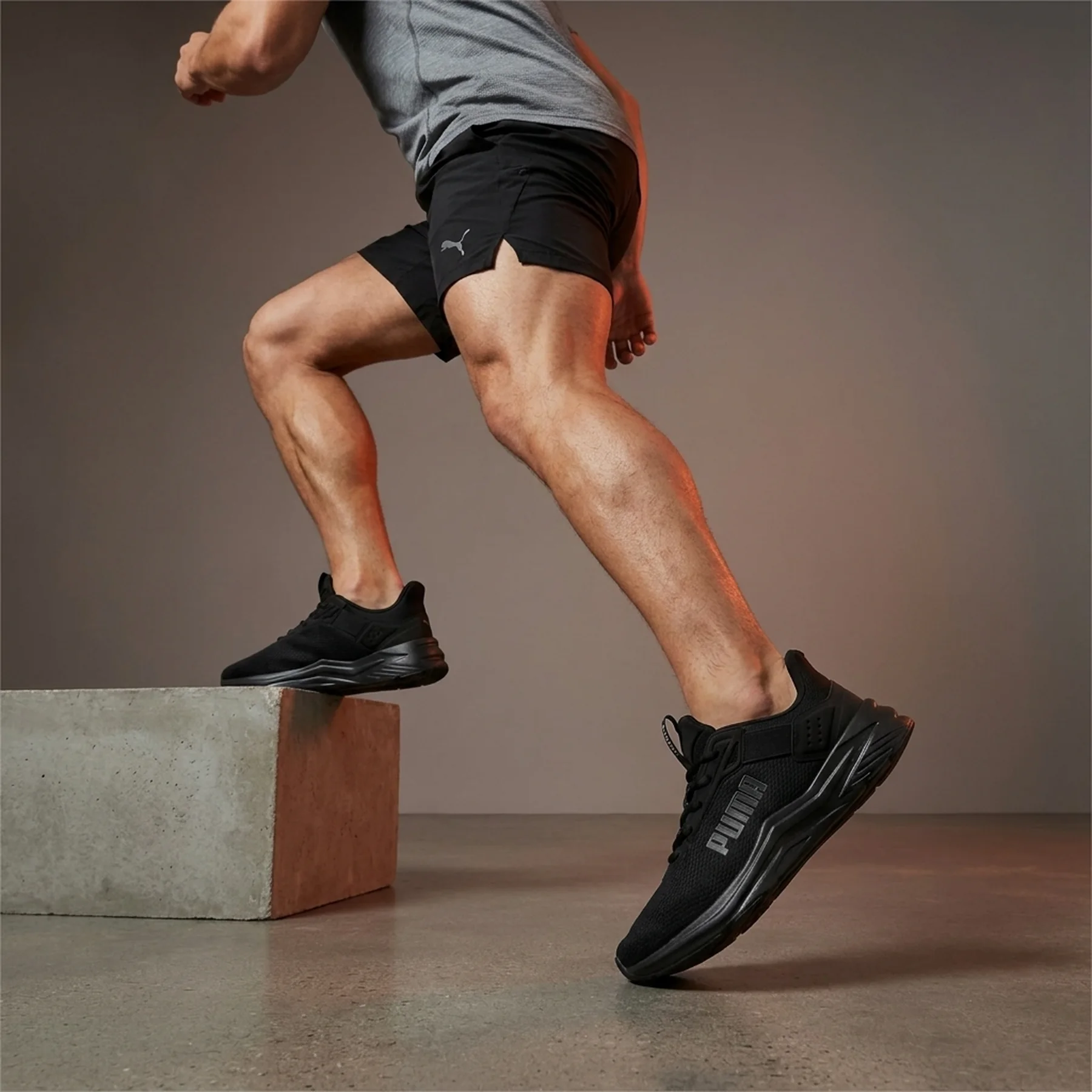 Кросівки FTR Wave Running 31109502 Puma 7 (40,5) Чорний