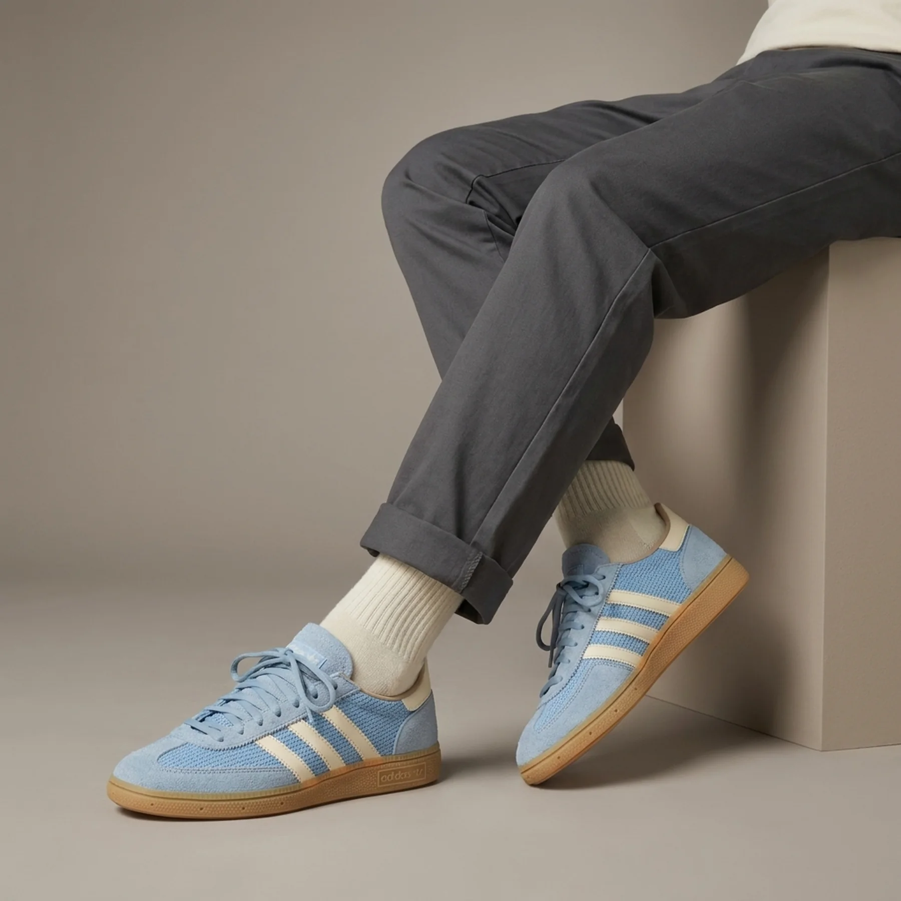 Кросівки Handball Spezial JS3866