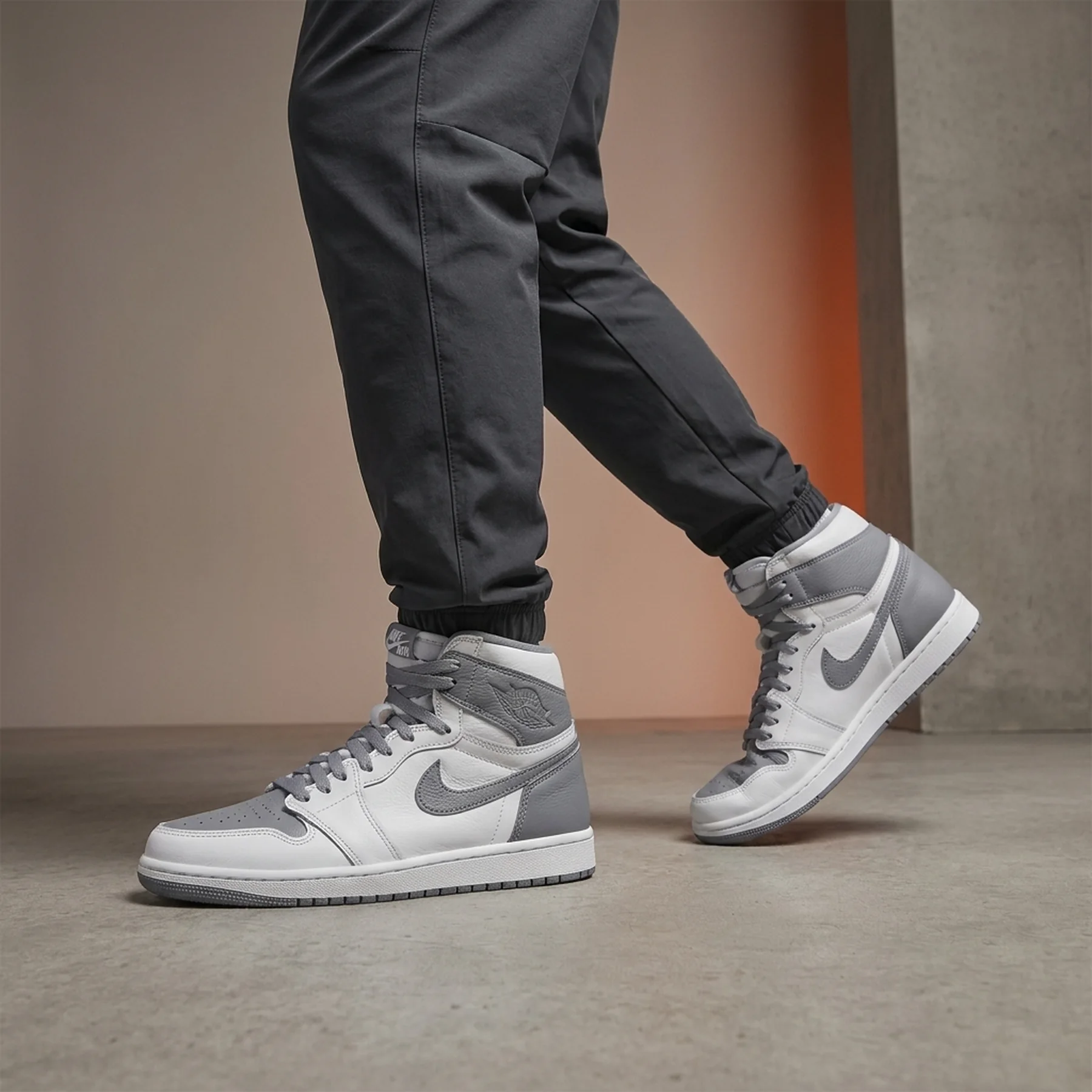 Кросівки Jordan 1 high retro og stealth