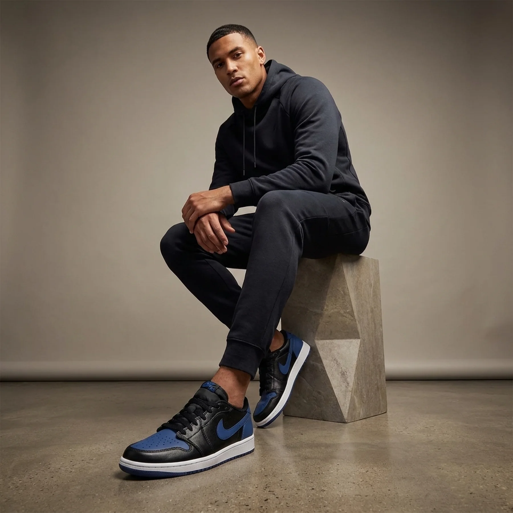 Кросівки Jordan 1 retro low og