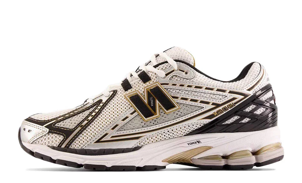 Кросівки New Balance 1906R 'Metallic Silver Metallic Gold'