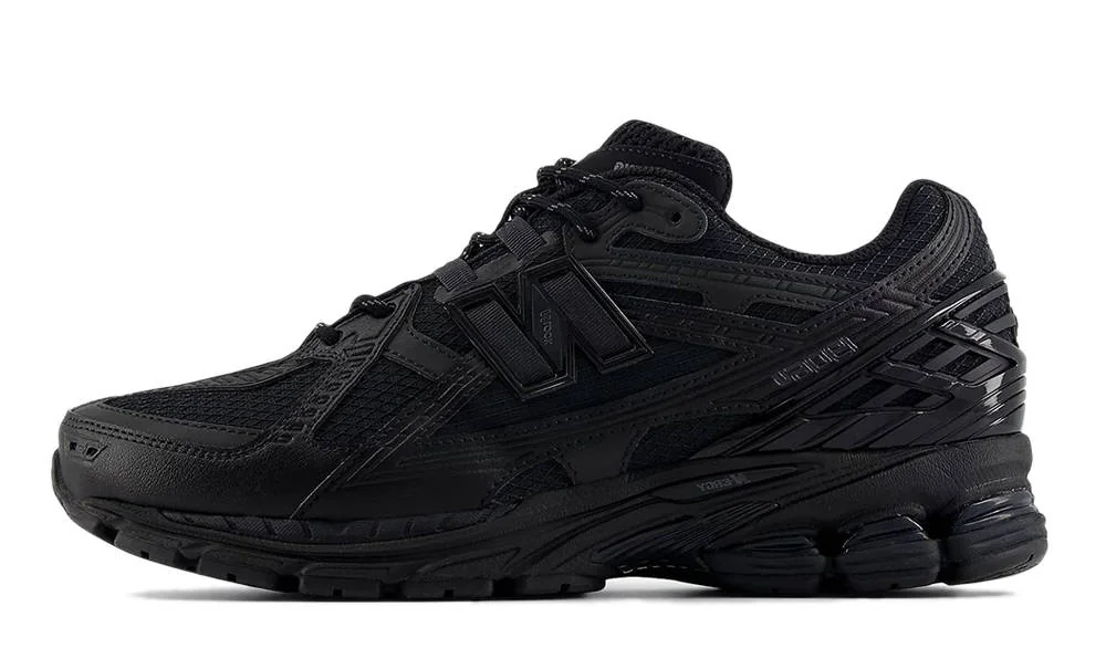 Кросівки New Balance 1906U 'Triple Black'